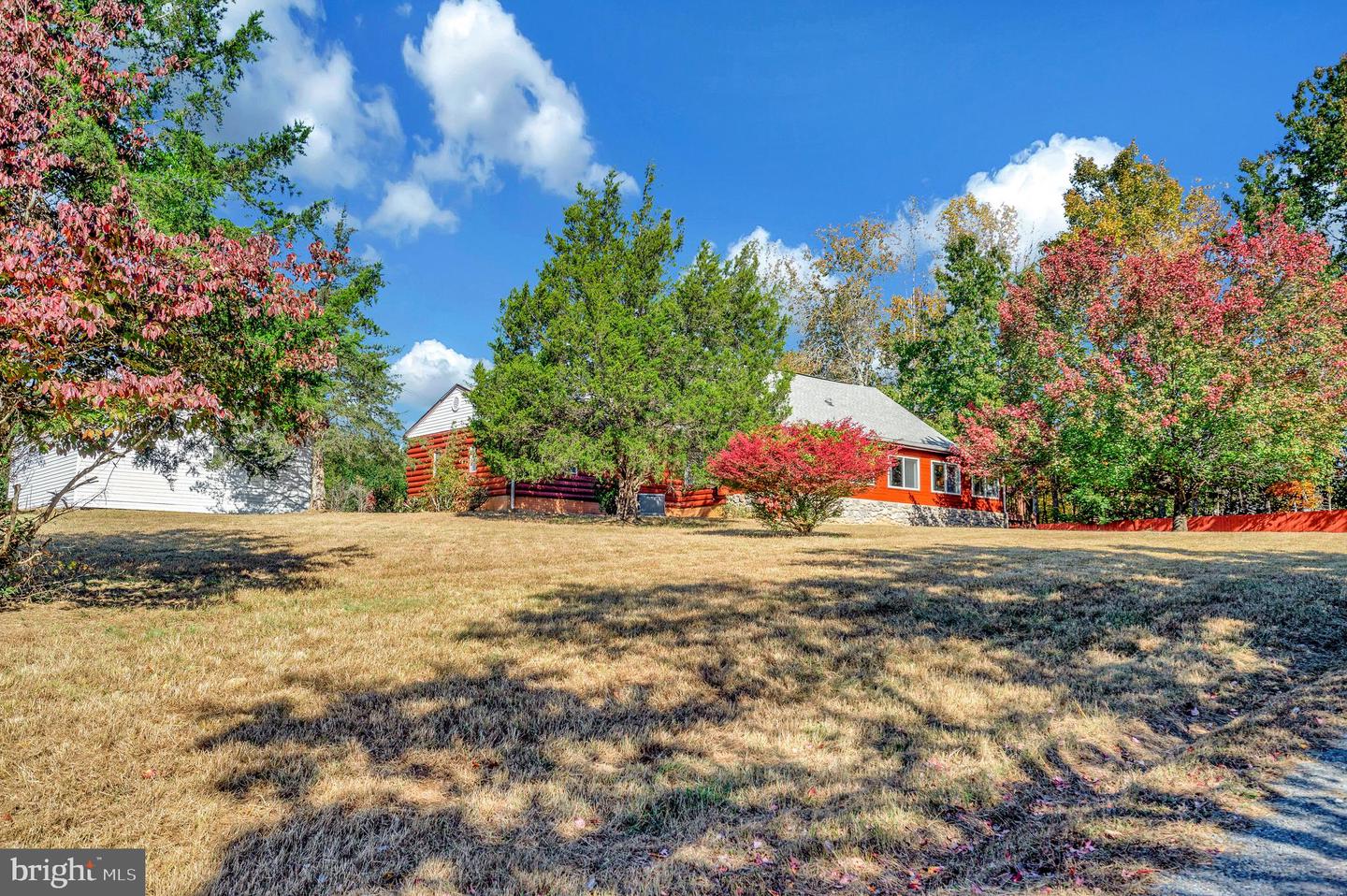 3856 RAPIDAN HILLS DR, LOCUST GROVE, Virginia 22508, 3 Bedrooms Bedrooms, ,4 BathroomsBathrooms,Residential,For sale,3856 RAPIDAN HILLS DR,VAOR2012644 MLS # VAOR2012644 3856 RAPIDAN HILLS DR, LOCUST GROVE, Virginia 22508, 3 Bedrooms Bedrooms, ,4 BathroomsBathrooms,Residential,For sale,3856 RAPIDAN HILLS DR,VAOR2012644 MLS # VAOR2012644