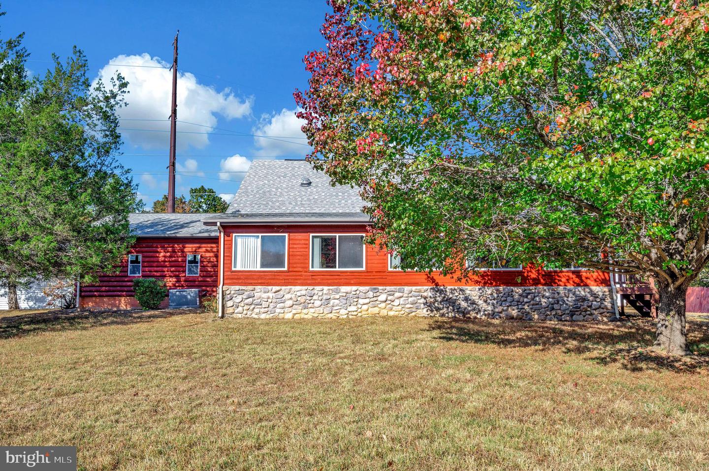3856 RAPIDAN HILLS DR, LOCUST GROVE, Virginia 22508, 3 Bedrooms Bedrooms, ,4 BathroomsBathrooms,Residential,For sale,3856 RAPIDAN HILLS DR,VAOR2012644 MLS # VAOR2012644 3856 RAPIDAN HILLS DR, LOCUST GROVE, Virginia 22508, 3 Bedrooms Bedrooms, ,4 BathroomsBathrooms,Residential,For sale,3856 RAPIDAN HILLS DR,VAOR2012644 MLS # VAOR2012644