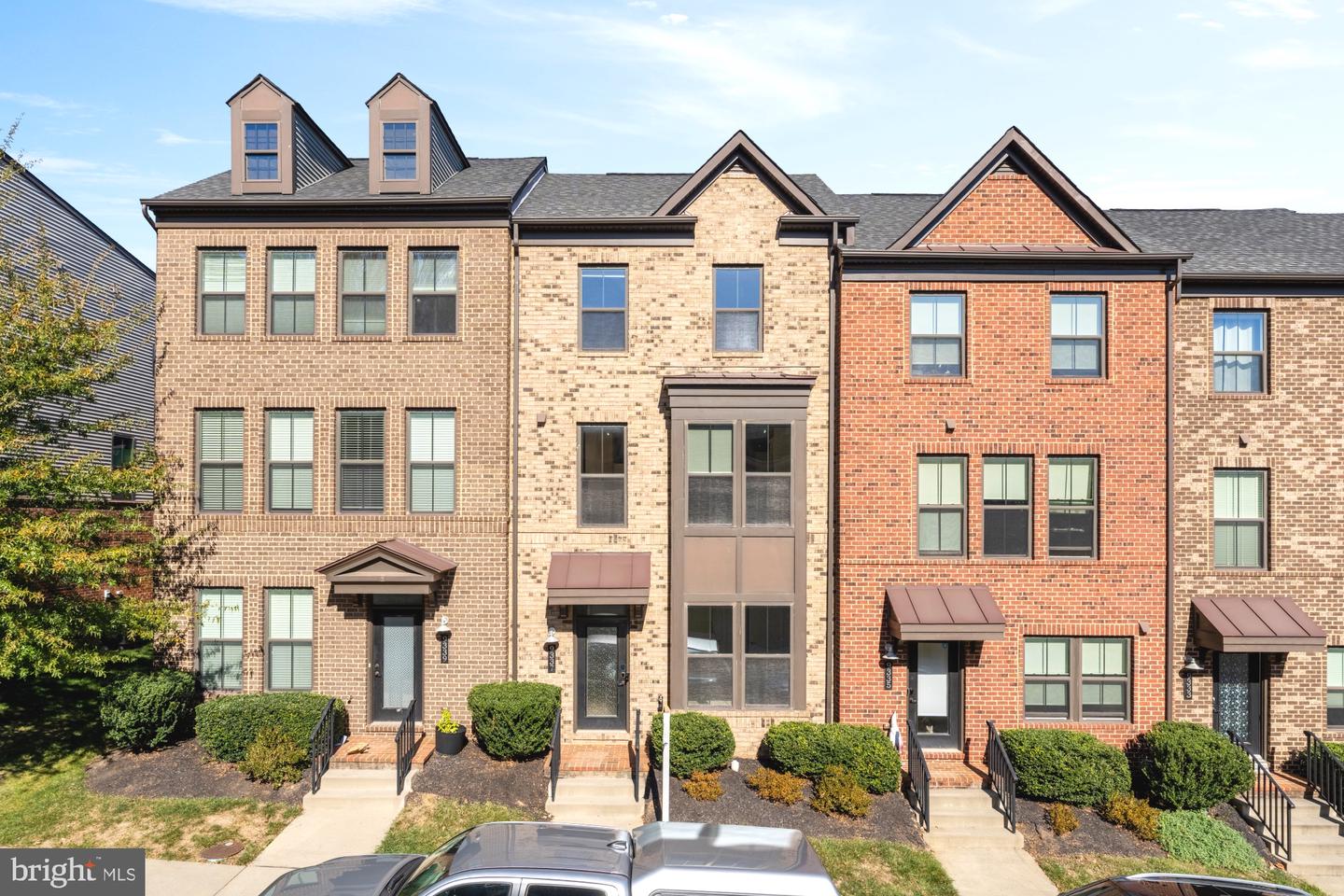 9337 LEMON MINT CT, FAIRFAX, Virginia 22031, 4 Bedrooms Bedrooms, ,3 BathroomsBathrooms,Residential,For sale,9337 LEMON MINT CT,VAFX2275558 MLS # VAFX2275558 9337 LEMON MINT CT, FAIRFAX, Virginia 22031, 4 Bedrooms Bedrooms, ,3 BathroomsBathrooms,Residential,For sale,9337 LEMON MINT CT,VAFX2275558 MLS # VAFX2275558