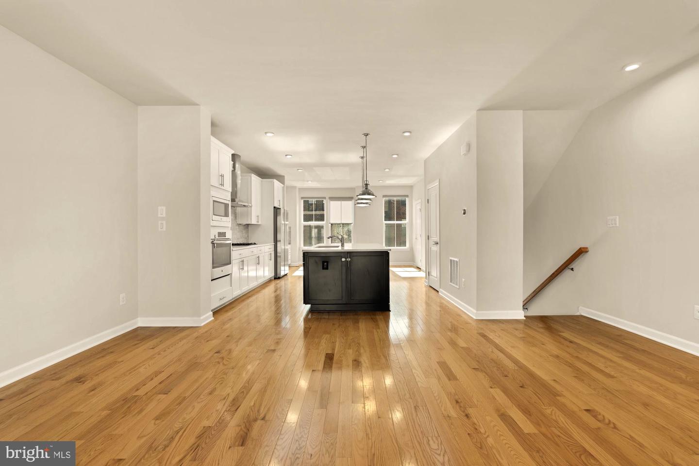 9337 LEMON MINT CT, FAIRFAX, Virginia 22031, 4 Bedrooms Bedrooms, ,3 BathroomsBathrooms,Residential,For sale,9337 LEMON MINT CT,VAFX2275558 MLS # VAFX2275558 9337 LEMON MINT CT, FAIRFAX, Virginia 22031, 4 Bedrooms Bedrooms, ,3 BathroomsBathrooms,Residential,For sale,9337 LEMON MINT CT,VAFX2275558 MLS # VAFX2275558