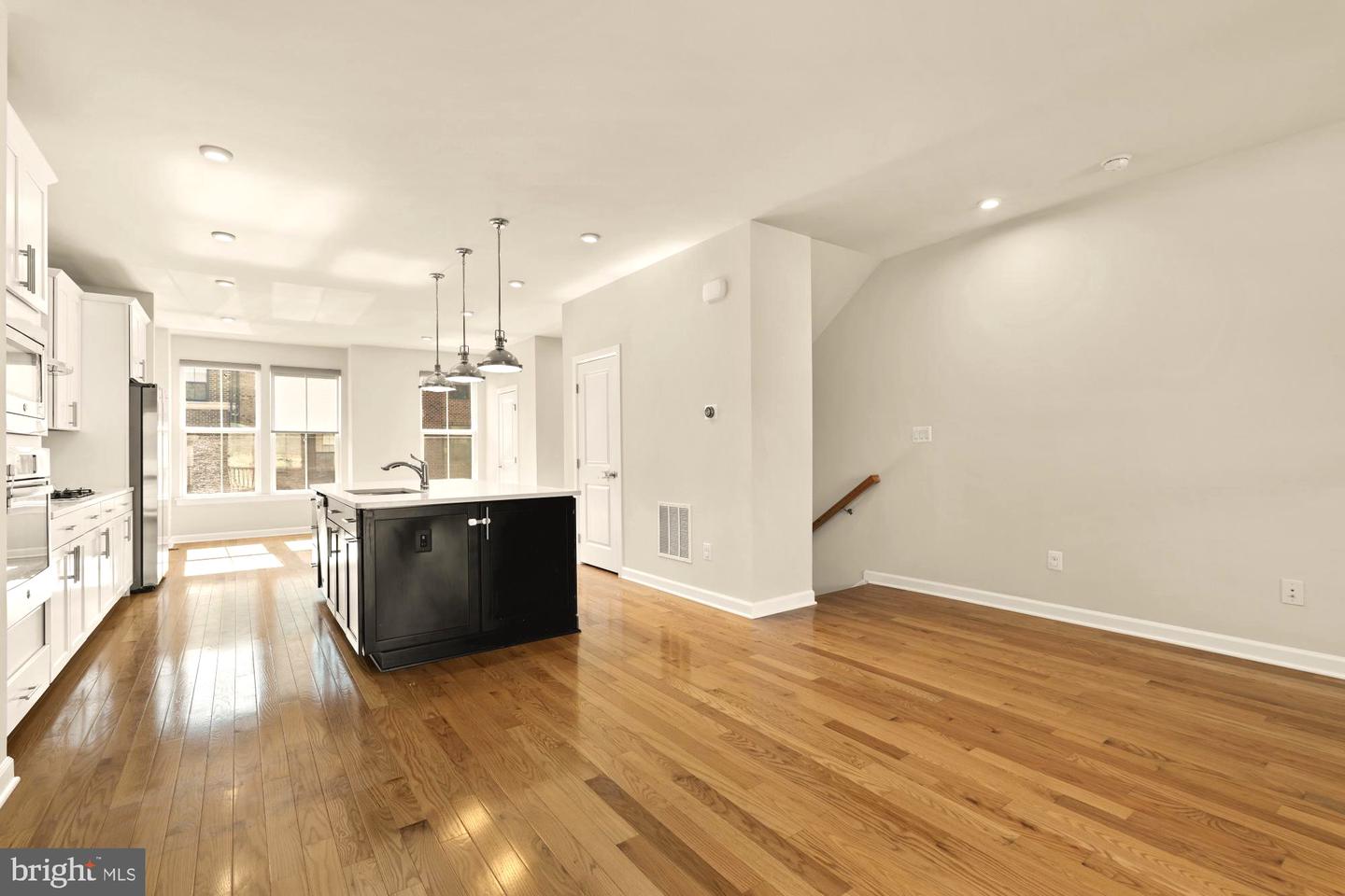 9337 LEMON MINT CT, FAIRFAX, Virginia 22031, 4 Bedrooms Bedrooms, ,3 BathroomsBathrooms,Residential,For sale,9337 LEMON MINT CT,VAFX2275558 MLS # VAFX2275558 9337 LEMON MINT CT, FAIRFAX, Virginia 22031, 4 Bedrooms Bedrooms, ,3 BathroomsBathrooms,Residential,For sale,9337 LEMON MINT CT,VAFX2275558 MLS # VAFX2275558