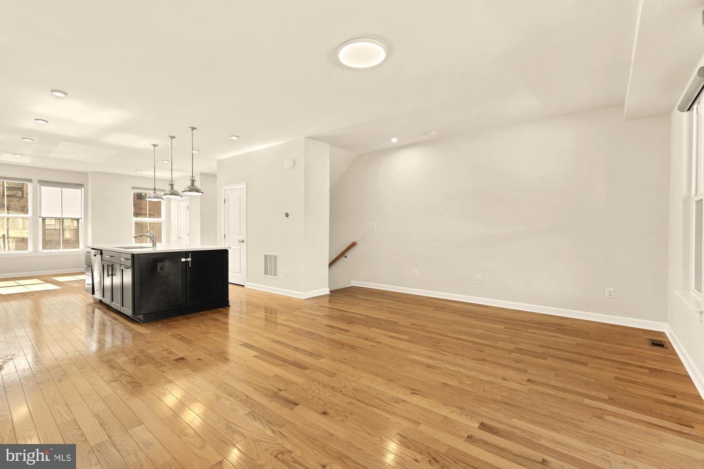 9337 LEMON MINT CT, FAIRFAX, Virginia 22031, 4 Bedrooms Bedrooms, ,3 BathroomsBathrooms,Residential,For sale,9337 LEMON MINT CT,VAFX2275558 MLS # VAFX2275558 9337 LEMON MINT CT, FAIRFAX, Virginia 22031, 4 Bedrooms Bedrooms, ,3 BathroomsBathrooms,Residential,For sale,9337 LEMON MINT CT,VAFX2275558 MLS # VAFX2275558