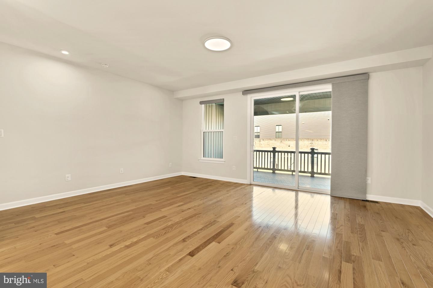 9337 LEMON MINT CT, FAIRFAX, Virginia 22031, 4 Bedrooms Bedrooms, ,3 BathroomsBathrooms,Residential,For sale,9337 LEMON MINT CT,VAFX2275558 MLS # VAFX2275558 9337 LEMON MINT CT, FAIRFAX, Virginia 22031, 4 Bedrooms Bedrooms, ,3 BathroomsBathrooms,Residential,For sale,9337 LEMON MINT CT,VAFX2275558 MLS # VAFX2275558