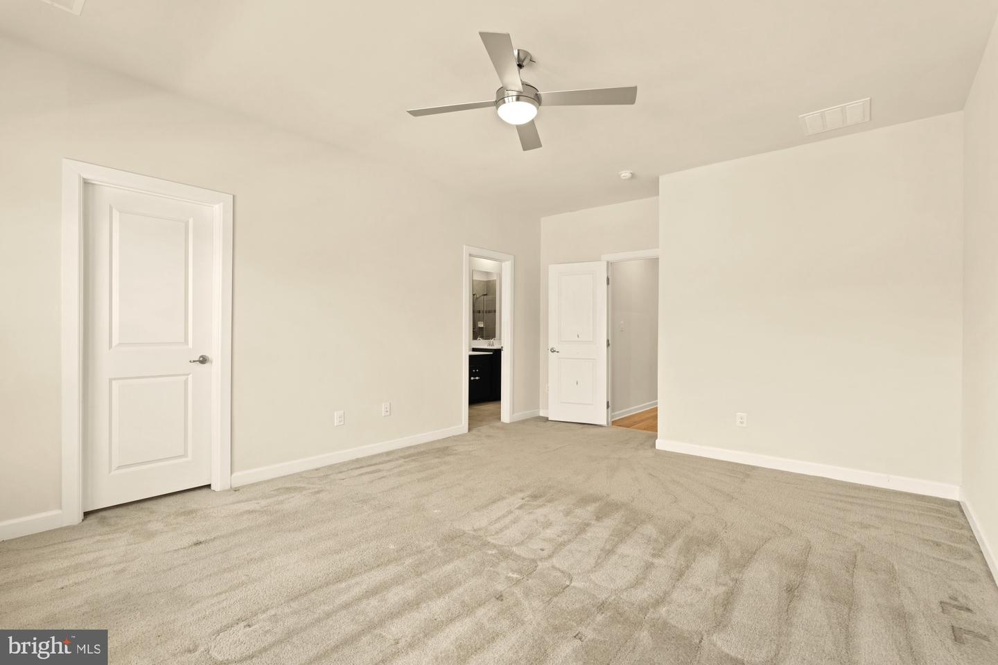 9337 LEMON MINT CT, FAIRFAX, Virginia 22031, 4 Bedrooms Bedrooms, ,3 BathroomsBathrooms,Residential,For sale,9337 LEMON MINT CT,VAFX2275558 MLS # VAFX2275558 9337 LEMON MINT CT, FAIRFAX, Virginia 22031, 4 Bedrooms Bedrooms, ,3 BathroomsBathrooms,Residential,For sale,9337 LEMON MINT CT,VAFX2275558 MLS # VAFX2275558