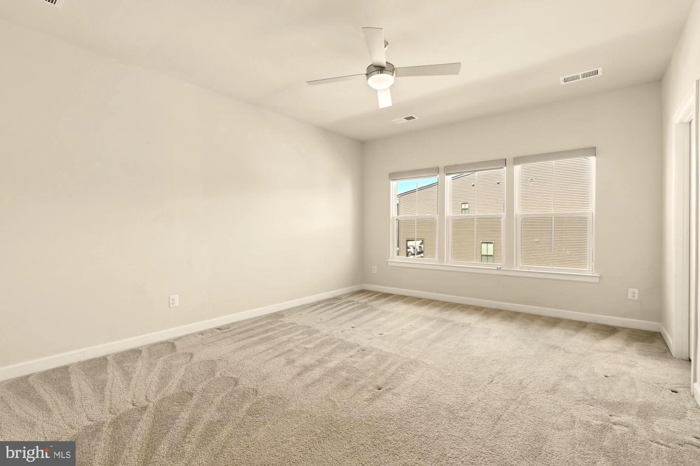 9337 LEMON MINT CT, FAIRFAX, Virginia 22031, 4 Bedrooms Bedrooms, ,3 BathroomsBathrooms,Residential,For sale,9337 LEMON MINT CT,VAFX2275558 MLS # VAFX2275558 9337 LEMON MINT CT, FAIRFAX, Virginia 22031, 4 Bedrooms Bedrooms, ,3 BathroomsBathrooms,Residential,For sale,9337 LEMON MINT CT,VAFX2275558 MLS # VAFX2275558