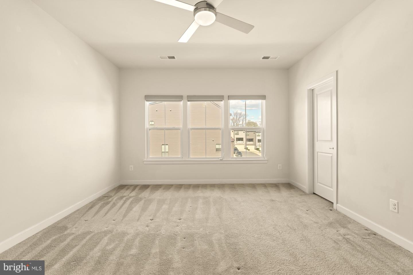9337 LEMON MINT CT, FAIRFAX, Virginia 22031, 4 Bedrooms Bedrooms, ,3 BathroomsBathrooms,Residential,For sale,9337 LEMON MINT CT,VAFX2275558 MLS # VAFX2275558 9337 LEMON MINT CT, FAIRFAX, Virginia 22031, 4 Bedrooms Bedrooms, ,3 BathroomsBathrooms,Residential,For sale,9337 LEMON MINT CT,VAFX2275558 MLS # VAFX2275558
