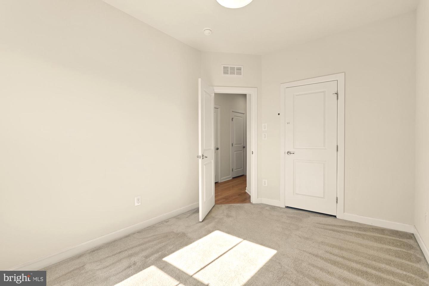 9337 LEMON MINT CT, FAIRFAX, Virginia 22031, 4 Bedrooms Bedrooms, ,3 BathroomsBathrooms,Residential,For sale,9337 LEMON MINT CT,VAFX2275558 MLS # VAFX2275558 9337 LEMON MINT CT, FAIRFAX, Virginia 22031, 4 Bedrooms Bedrooms, ,3 BathroomsBathrooms,Residential,For sale,9337 LEMON MINT CT,VAFX2275558 MLS # VAFX2275558