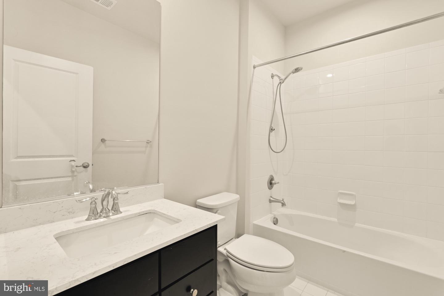 9337 LEMON MINT CT, FAIRFAX, Virginia 22031, 4 Bedrooms Bedrooms, ,3 BathroomsBathrooms,Residential,For sale,9337 LEMON MINT CT,VAFX2275558 MLS # VAFX2275558 9337 LEMON MINT CT, FAIRFAX, Virginia 22031, 4 Bedrooms Bedrooms, ,3 BathroomsBathrooms,Residential,For sale,9337 LEMON MINT CT,VAFX2275558 MLS # VAFX2275558