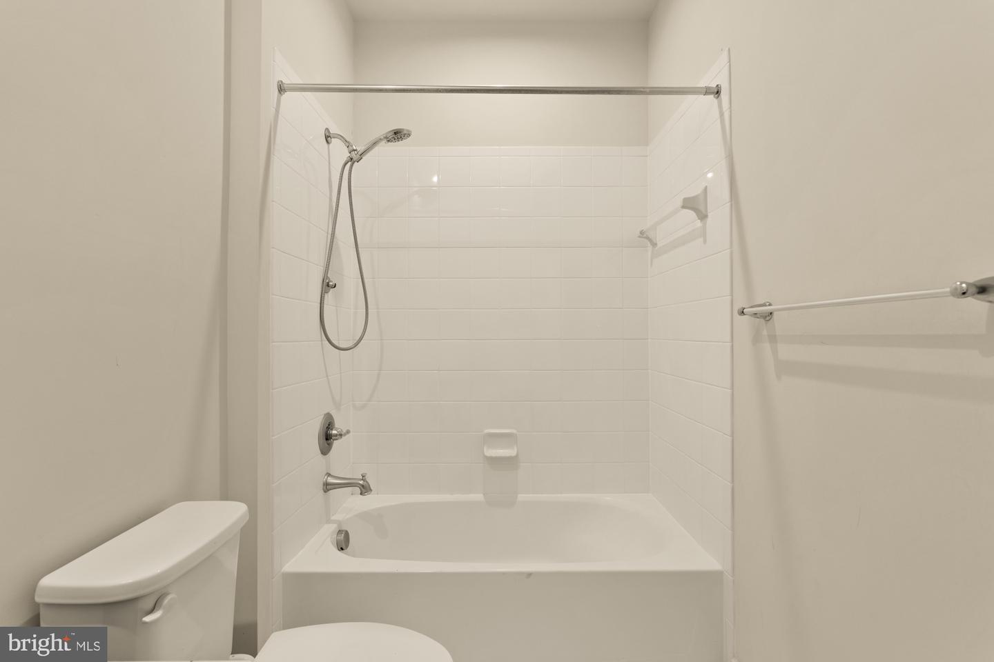 9337 LEMON MINT CT, FAIRFAX, Virginia 22031, 4 Bedrooms Bedrooms, ,3 BathroomsBathrooms,Residential,For sale,9337 LEMON MINT CT,VAFX2275558 MLS # VAFX2275558 9337 LEMON MINT CT, FAIRFAX, Virginia 22031, 4 Bedrooms Bedrooms, ,3 BathroomsBathrooms,Residential,For sale,9337 LEMON MINT CT,VAFX2275558 MLS # VAFX2275558