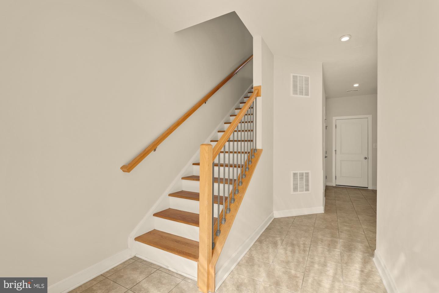9337 LEMON MINT CT, FAIRFAX, Virginia 22031, 4 Bedrooms Bedrooms, ,3 BathroomsBathrooms,Residential,For sale,9337 LEMON MINT CT,VAFX2275558 MLS # VAFX2275558 9337 LEMON MINT CT, FAIRFAX, Virginia 22031, 4 Bedrooms Bedrooms, ,3 BathroomsBathrooms,Residential,For sale,9337 LEMON MINT CT,VAFX2275558 MLS # VAFX2275558
