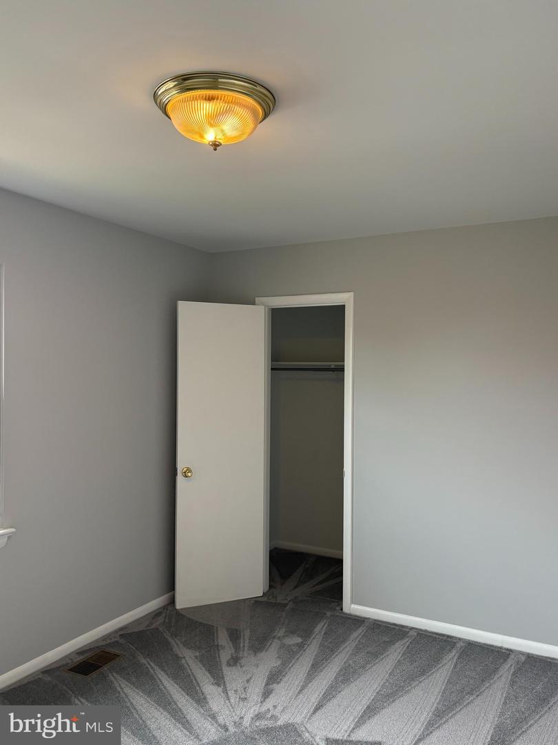 8216 WYCLIFFE CT, MANASSAS, Virginia 20109, 3 Bedrooms Bedrooms, ,1 BathroomBathrooms,Residential,For sale,8216 WYCLIFFE CT,VAPW2106484 MLS # VAPW2106484 8216 WYCLIFFE CT, MANASSAS, Virginia 20109, 3 Bedrooms Bedrooms, ,1 BathroomBathrooms,Residential,For sale,8216 WYCLIFFE CT,VAPW2106484 MLS # VAPW2106484