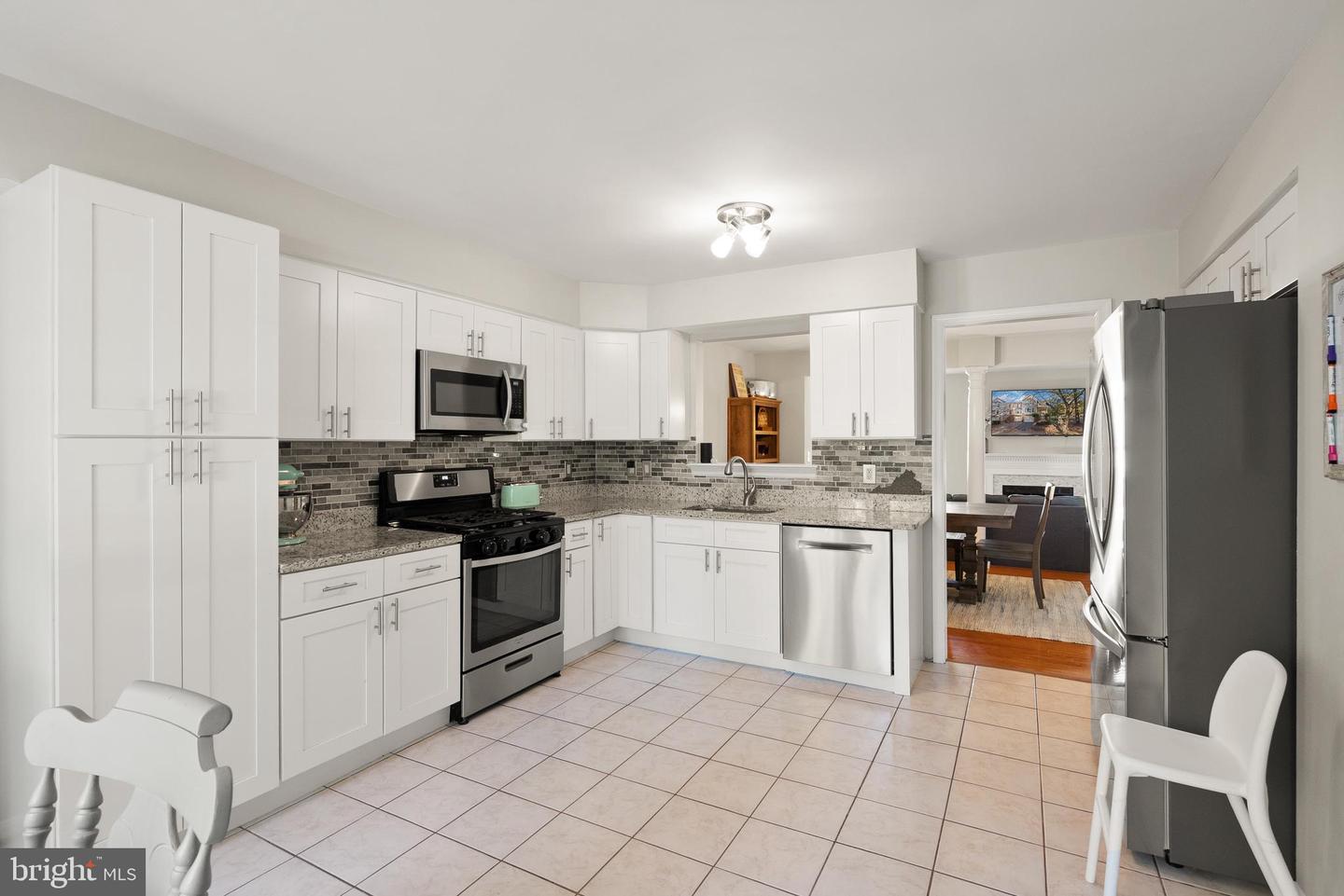 13500 CANADA GOOSE CT, CLIFTON, Virginia 20124, 3 Bedrooms Bedrooms, ,2 BathroomsBathrooms,Residential,For sale,13500 CANADA GOOSE CT,VAFX2275612 MLS # VAFX2275612