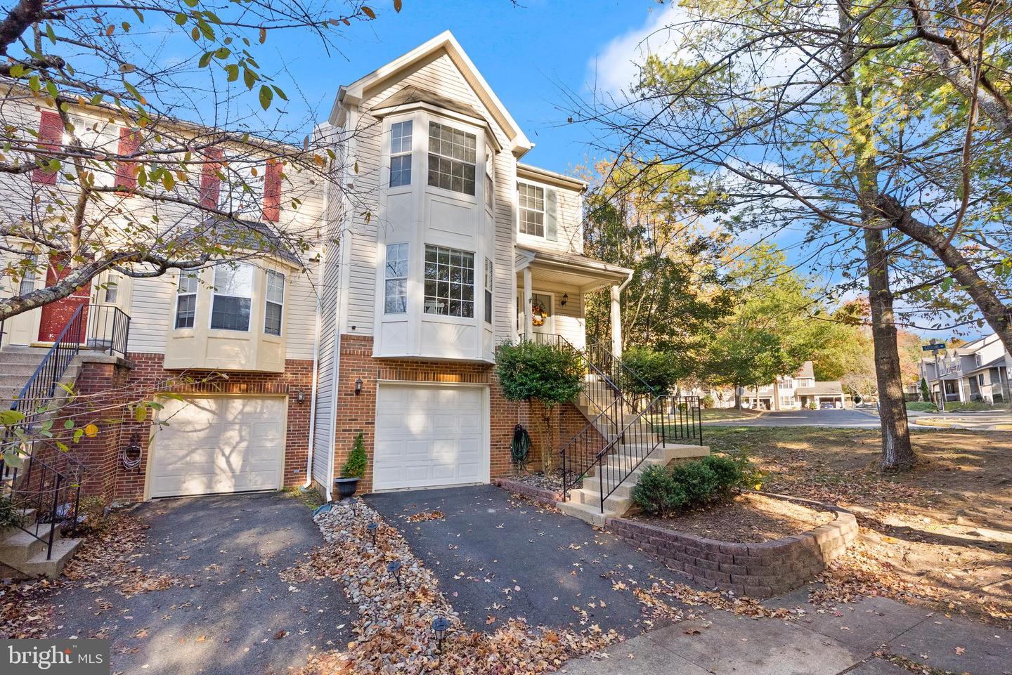 13500 CANADA GOOSE CT, CLIFTON, Virginia 20124, 3 Bedrooms Bedrooms, ,2 BathroomsBathrooms,Residential,For sale,13500 CANADA GOOSE CT,VAFX2275612 MLS # VAFX2275612