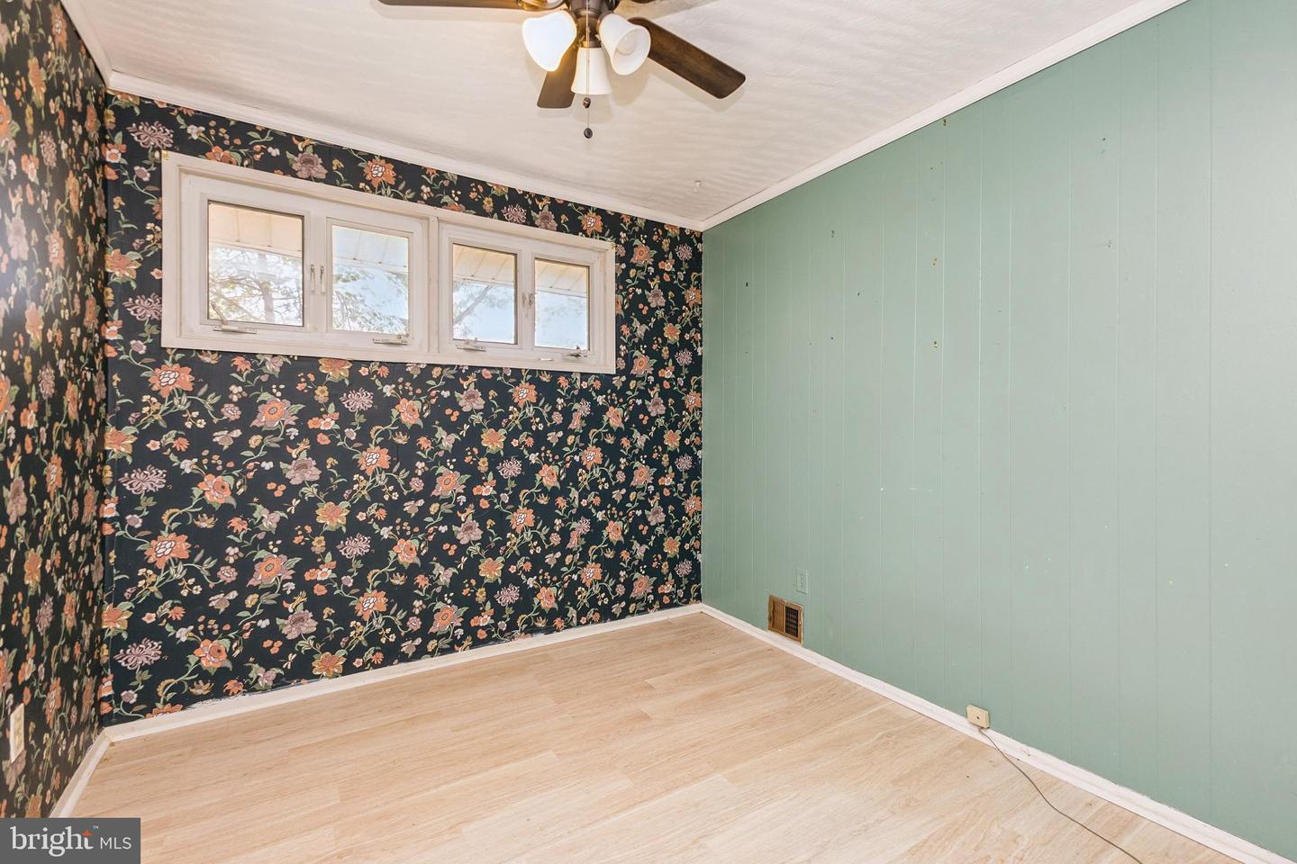 4501 APPLE TREE DR, ALEXANDRIA, Virginia 22310, 4 Bedrooms Bedrooms, ,2 BathroomsBathrooms,Residential,For sale,4501 APPLE TREE DR,VAFX2275762 MLS # VAFX2275762