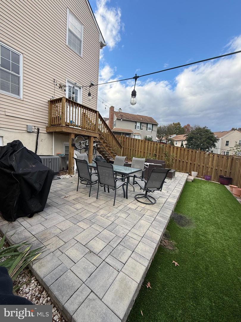 13678 WATER SPRINGS CT, CENTREVILLE, Virginia 20121, 5 Bedrooms Bedrooms, 13 Rooms Rooms,3 BathroomsBathrooms,Residential,For sale,13678 WATER SPRINGS CT,VAFX2275854 MLS # VAFX2275854