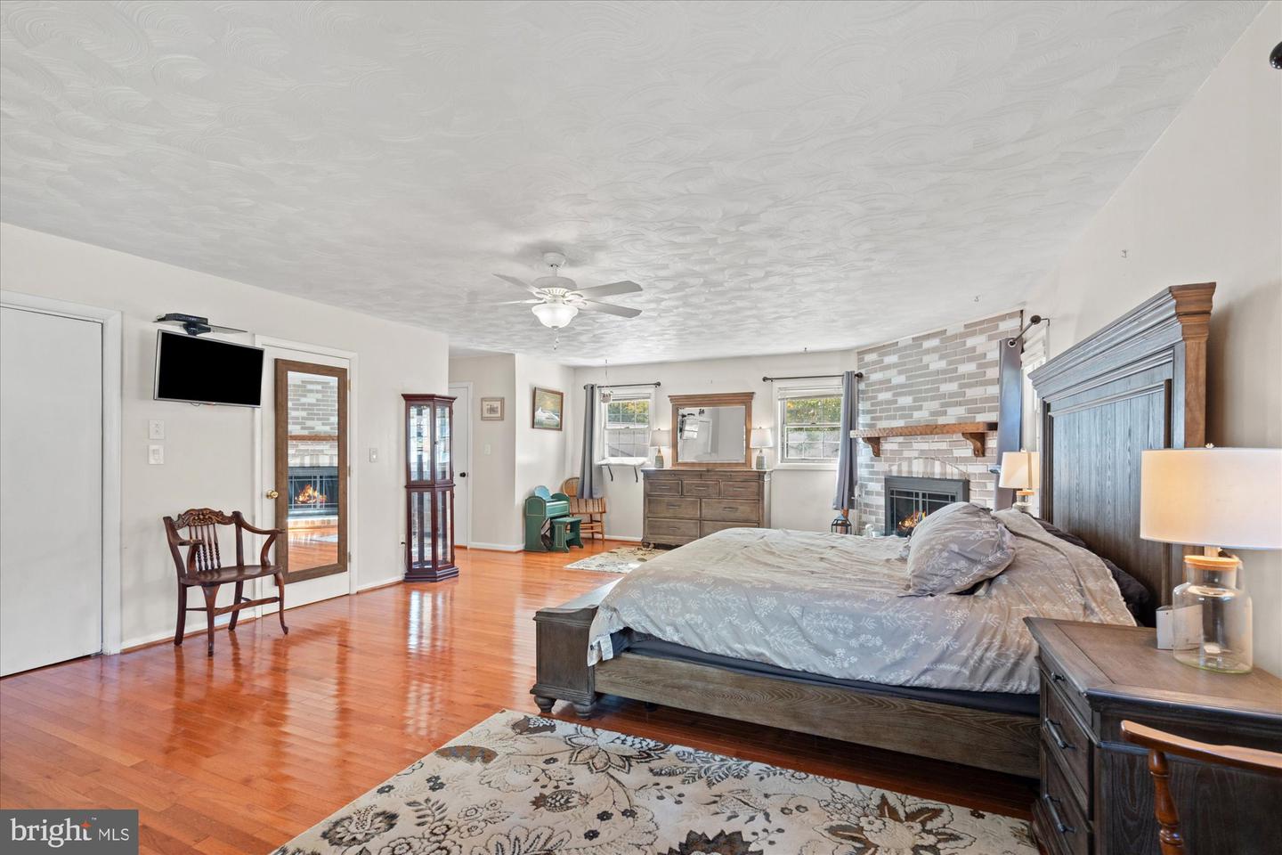 4315 DUBOIS ST, ALEXANDRIA, Virginia 22310, 4 Bedrooms Bedrooms, ,2 BathroomsBathrooms,Residential,For sale,4315 DUBOIS ST,VAFX2275862 MLS # VAFX2275862 4315 DUBOIS ST, ALEXANDRIA, Virginia 22310, 4 Bedrooms Bedrooms, ,2 BathroomsBathrooms,Residential,For sale,4315 DUBOIS ST,VAFX2275862 MLS # VAFX2275862
