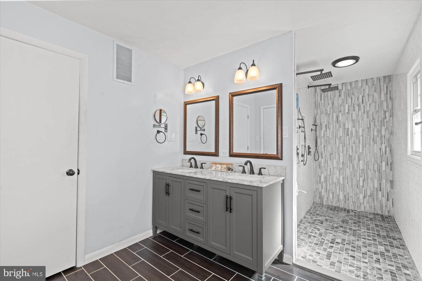 4315 DUBOIS ST, ALEXANDRIA, Virginia 22310, 4 Bedrooms Bedrooms, ,2 BathroomsBathrooms,Residential,For sale,4315 DUBOIS ST,VAFX2275862 MLS # VAFX2275862 4315 DUBOIS ST, ALEXANDRIA, Virginia 22310, 4 Bedrooms Bedrooms, ,2 BathroomsBathrooms,Residential,For sale,4315 DUBOIS ST,VAFX2275862 MLS # VAFX2275862