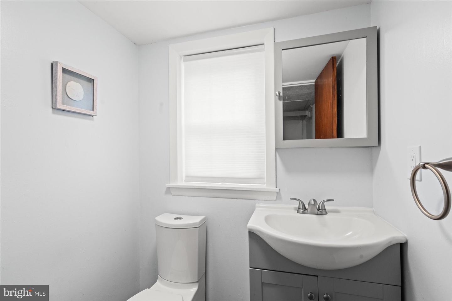 4315 DUBOIS ST, ALEXANDRIA, Virginia 22310, 4 Bedrooms Bedrooms, ,2 BathroomsBathrooms,Residential,For sale,4315 DUBOIS ST,VAFX2275862 MLS # VAFX2275862 4315 DUBOIS ST, ALEXANDRIA, Virginia 22310, 4 Bedrooms Bedrooms, ,2 BathroomsBathrooms,Residential,For sale,4315 DUBOIS ST,VAFX2275862 MLS # VAFX2275862