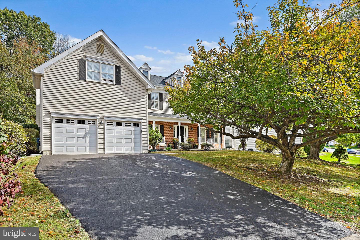 12520 RIDGEGATE DR, HERNDON, Virginia 20170, 5 Bedrooms Bedrooms, ,3 BathroomsBathrooms,Residential,For sale,12520 RIDGEGATE DR,VAFX2275872 MLS # VAFX2275872 12520 RIDGEGATE DR, HERNDON, Virginia 20170, 5 Bedrooms Bedrooms, ,3 BathroomsBathrooms,Residential,For sale,12520 RIDGEGATE DR,VAFX2275872 MLS # VAFX2275872