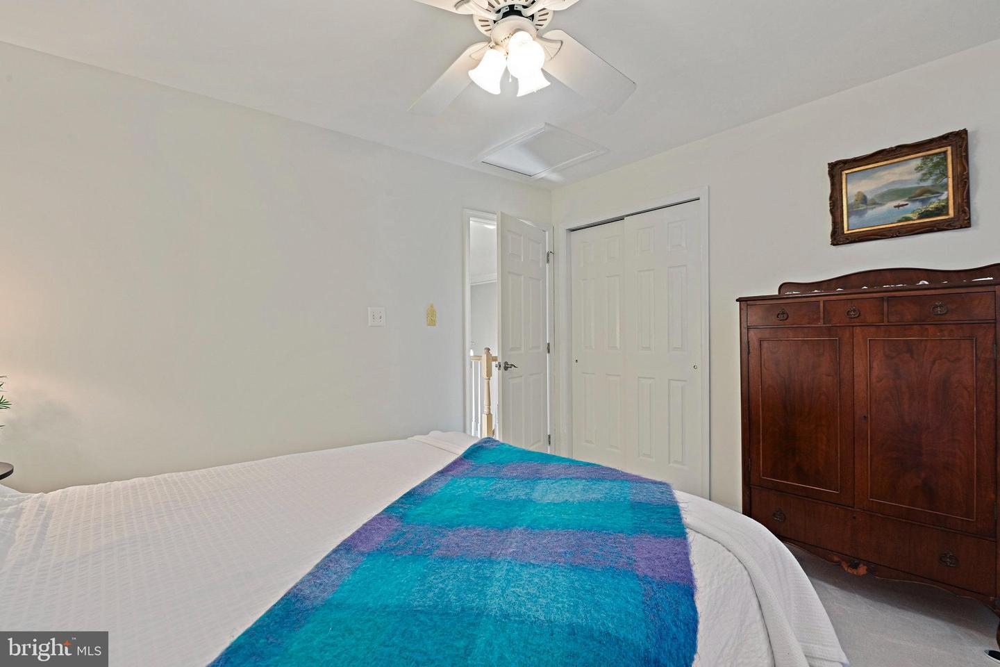12520 RIDGEGATE DR, HERNDON, Virginia 20170, 5 Bedrooms Bedrooms, ,3 BathroomsBathrooms,Residential,For sale,12520 RIDGEGATE DR,VAFX2275872 MLS # VAFX2275872 12520 RIDGEGATE DR, HERNDON, Virginia 20170, 5 Bedrooms Bedrooms, ,3 BathroomsBathrooms,Residential,For sale,12520 RIDGEGATE DR,VAFX2275872 MLS # VAFX2275872