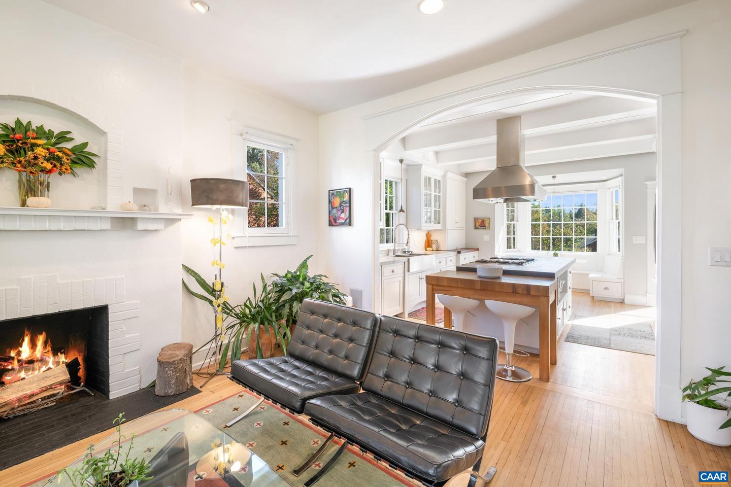 674 EVERGREEN AVE, CHARLOTTESVILLE, Virginia 22902, 3 Bedrooms Bedrooms, ,1 BathroomBathrooms,Residential,For sale,674 EVERGREEN AVE,670417 MLS # 670417 674 EVERGREEN AVE, CHARLOTTESVILLE, Virginia 22902, 3 Bedrooms Bedrooms, ,1 BathroomBathrooms,Residential,For sale,674 EVERGREEN AVE,670417 MLS # 670417