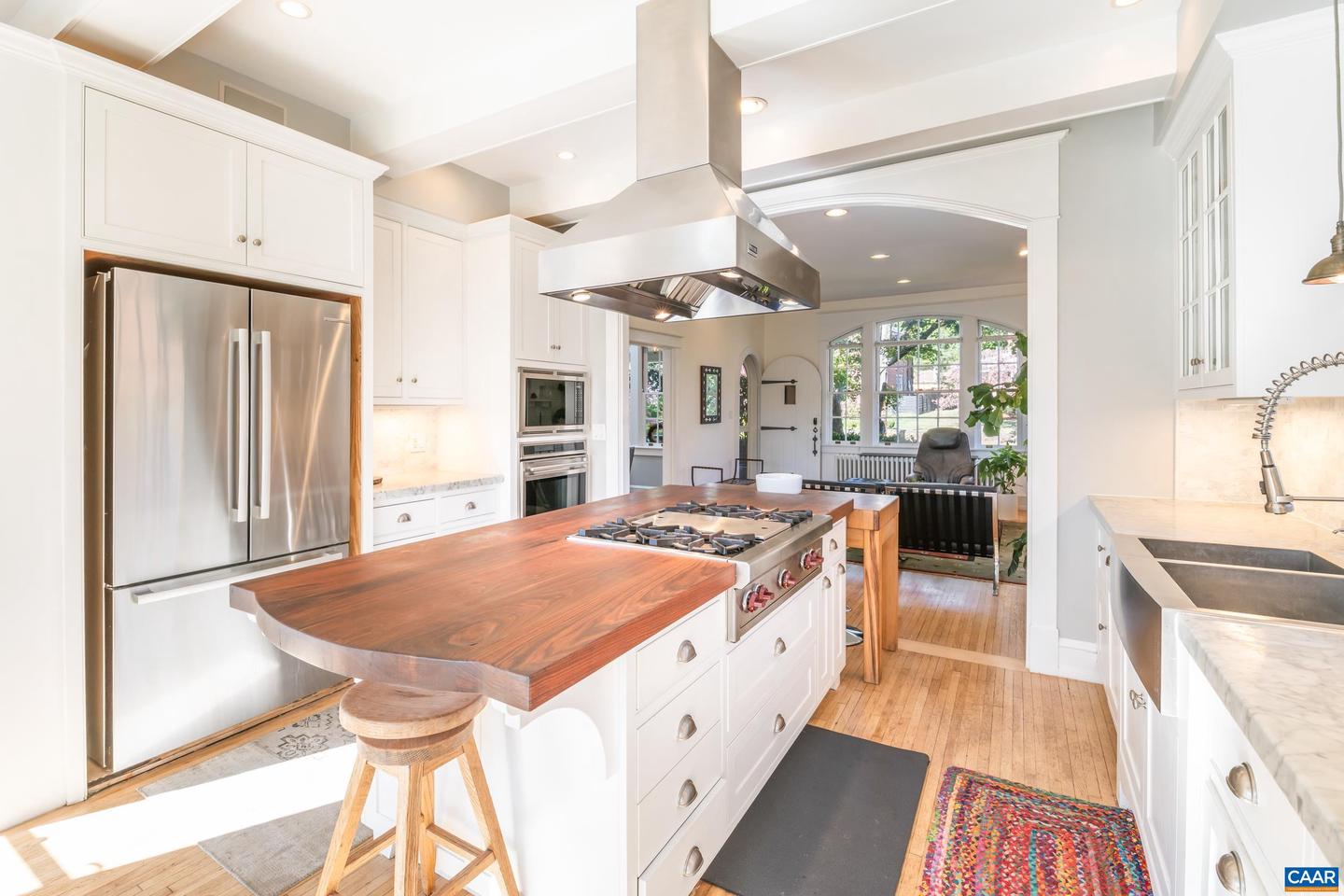 674 EVERGREEN AVE, CHARLOTTESVILLE, Virginia 22902, 3 Bedrooms Bedrooms, ,1 BathroomBathrooms,Residential,For sale,674 EVERGREEN AVE,670417 MLS # 670417 674 EVERGREEN AVE, CHARLOTTESVILLE, Virginia 22902, 3 Bedrooms Bedrooms, ,1 BathroomBathrooms,Residential,For sale,674 EVERGREEN AVE,670417 MLS # 670417