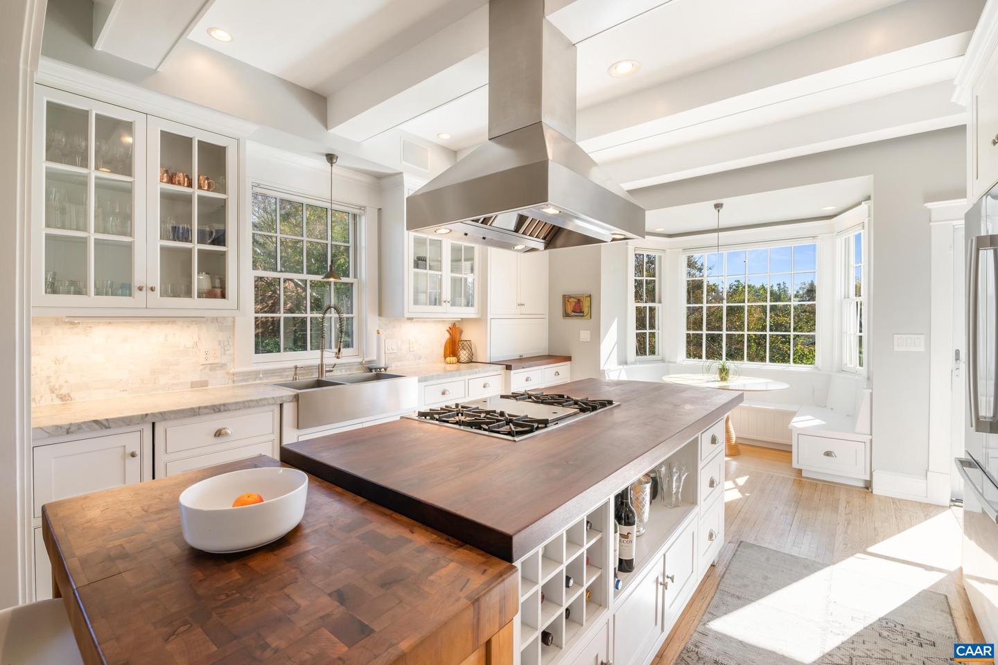 674 EVERGREEN AVE, CHARLOTTESVILLE, Virginia 22902, 3 Bedrooms Bedrooms, ,1 BathroomBathrooms,Residential,For sale,674 EVERGREEN AVE,670417 MLS # 670417 674 EVERGREEN AVE, CHARLOTTESVILLE, Virginia 22902, 3 Bedrooms Bedrooms, ,1 BathroomBathrooms,Residential,For sale,674 EVERGREEN AVE,670417 MLS # 670417