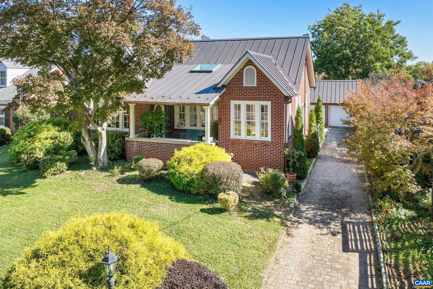 674 EVERGREEN AVE, CHARLOTTESVILLE, Virginia 22902, 3 Bedrooms Bedrooms, ,1 BathroomBathrooms,Residential,For sale,674 EVERGREEN AVE,670417 MLS # 670417 674 EVERGREEN AVE, CHARLOTTESVILLE, Virginia 22902, 3 Bedrooms Bedrooms, ,1 BathroomBathrooms,Residential,For sale,674 EVERGREEN AVE,670417 MLS # 670417