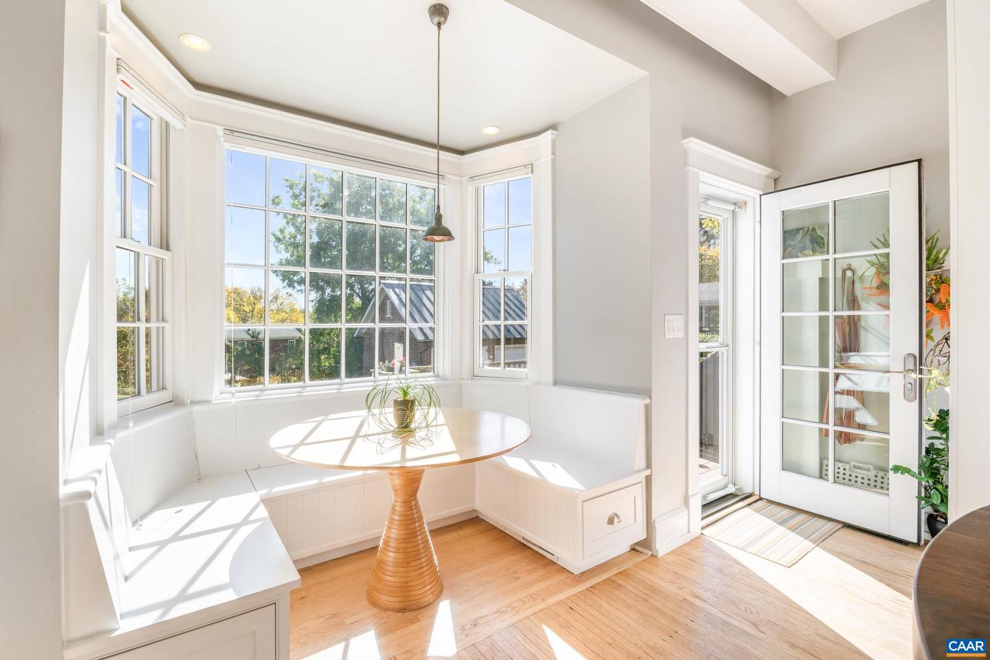 674 EVERGREEN AVE, CHARLOTTESVILLE, Virginia 22902, 3 Bedrooms Bedrooms, ,1 BathroomBathrooms,Residential,For sale,674 EVERGREEN AVE,670417 MLS # 670417 674 EVERGREEN AVE, CHARLOTTESVILLE, Virginia 22902, 3 Bedrooms Bedrooms, ,1 BathroomBathrooms,Residential,For sale,674 EVERGREEN AVE,670417 MLS # 670417