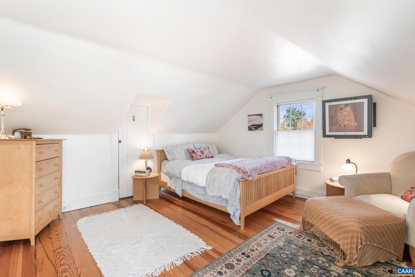 674 EVERGREEN AVE, CHARLOTTESVILLE, Virginia 22902, 3 Bedrooms Bedrooms, ,1 BathroomBathrooms,Residential,For sale,674 EVERGREEN AVE,670417 MLS # 670417 674 EVERGREEN AVE, CHARLOTTESVILLE, Virginia 22902, 3 Bedrooms Bedrooms, ,1 BathroomBathrooms,Residential,For sale,674 EVERGREEN AVE,670417 MLS # 670417