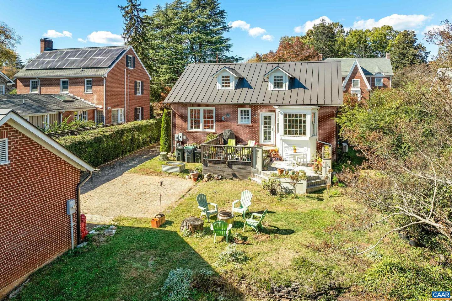 674 EVERGREEN AVE, CHARLOTTESVILLE, Virginia 22902, 3 Bedrooms Bedrooms, ,1 BathroomBathrooms,Residential,For sale,674 EVERGREEN AVE,670417 MLS # 670417 674 EVERGREEN AVE, CHARLOTTESVILLE, Virginia 22902, 3 Bedrooms Bedrooms, ,1 BathroomBathrooms,Residential,For sale,674 EVERGREEN AVE,670417 MLS # 670417