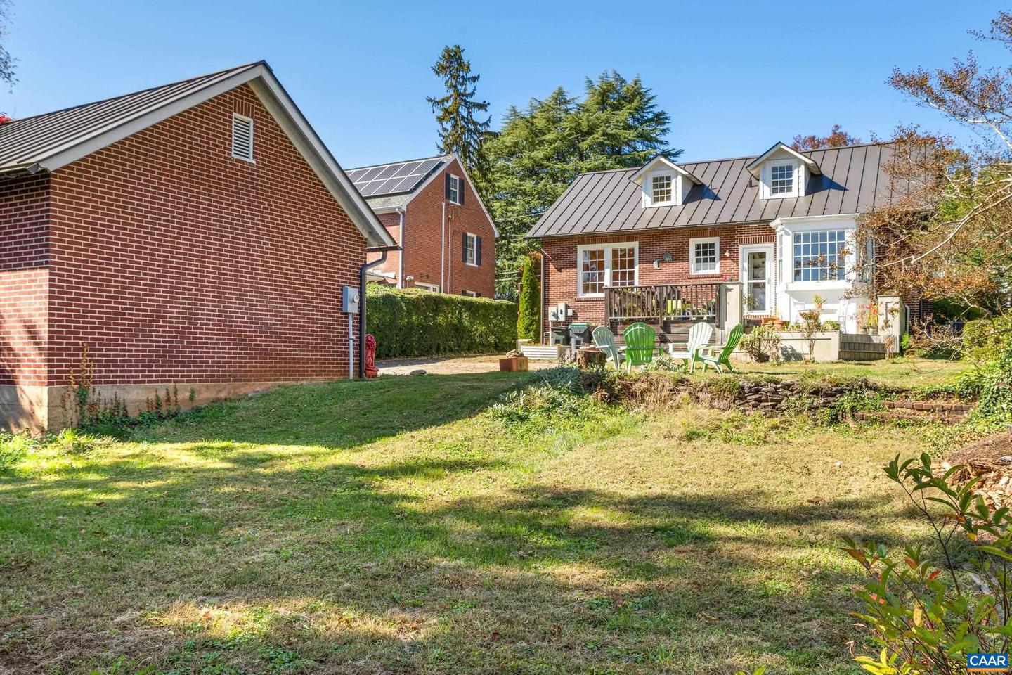 674 EVERGREEN AVE, CHARLOTTESVILLE, Virginia 22902, 3 Bedrooms Bedrooms, ,1 BathroomBathrooms,Residential,For sale,674 EVERGREEN AVE,670417 MLS # 670417 674 EVERGREEN AVE, CHARLOTTESVILLE, Virginia 22902, 3 Bedrooms Bedrooms, ,1 BathroomBathrooms,Residential,For sale,674 EVERGREEN AVE,670417 MLS # 670417