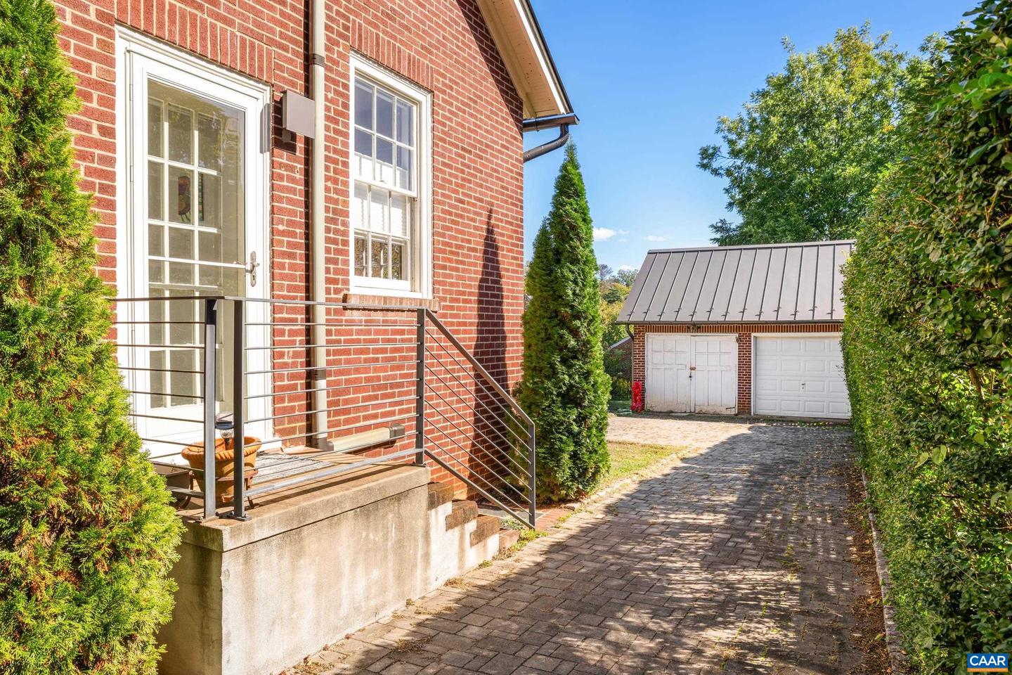 674 EVERGREEN AVE, CHARLOTTESVILLE, Virginia 22902, 3 Bedrooms Bedrooms, ,1 BathroomBathrooms,Residential,For sale,674 EVERGREEN AVE,670417 MLS # 670417 674 EVERGREEN AVE, CHARLOTTESVILLE, Virginia 22902, 3 Bedrooms Bedrooms, ,1 BathroomBathrooms,Residential,For sale,674 EVERGREEN AVE,670417 MLS # 670417