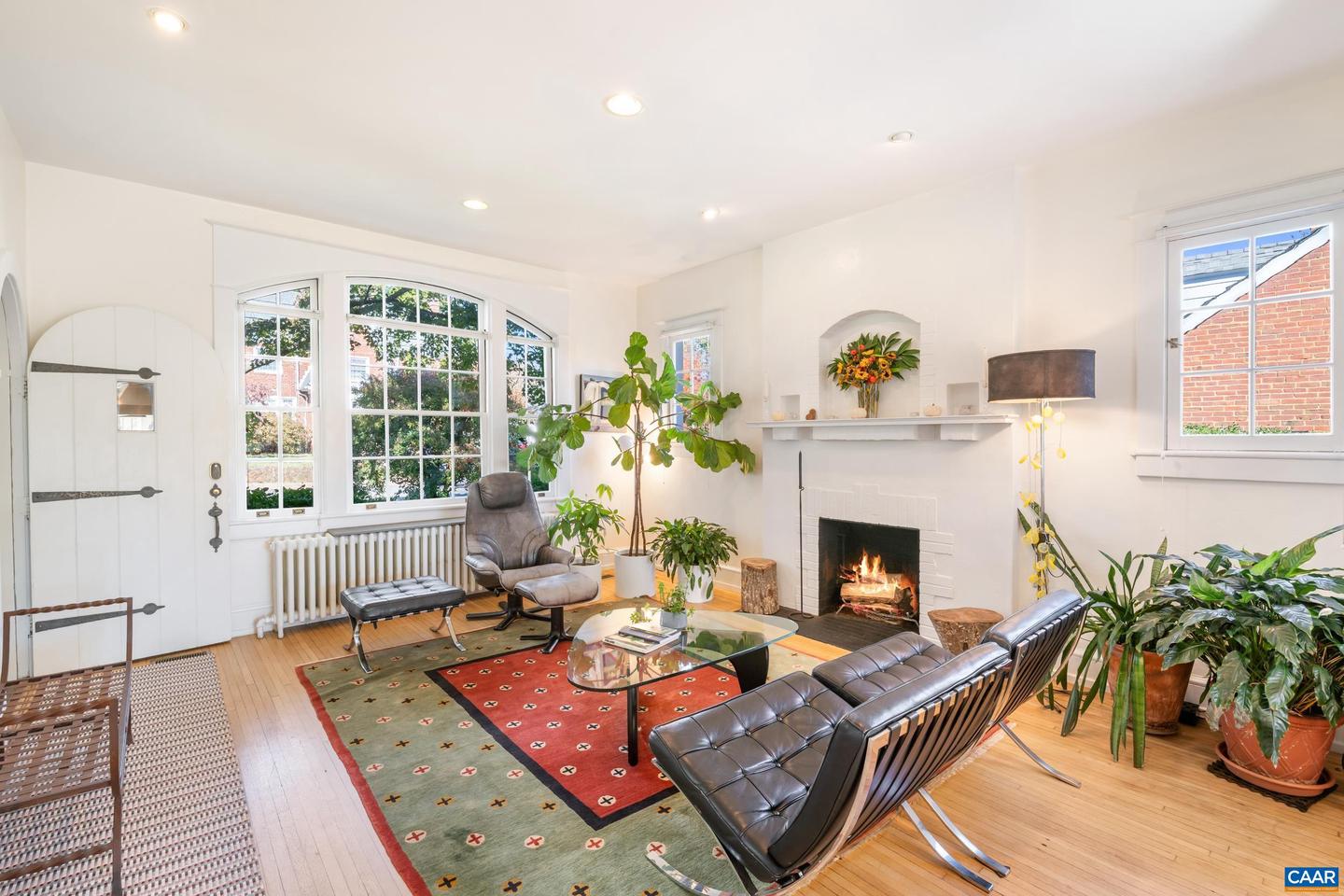 674 EVERGREEN AVE, CHARLOTTESVILLE, Virginia 22902, 3 Bedrooms Bedrooms, ,1 BathroomBathrooms,Residential,For sale,674 EVERGREEN AVE,670417 MLS # 670417 674 EVERGREEN AVE, CHARLOTTESVILLE, Virginia 22902, 3 Bedrooms Bedrooms, ,1 BathroomBathrooms,Residential,For sale,674 EVERGREEN AVE,670417 MLS # 670417