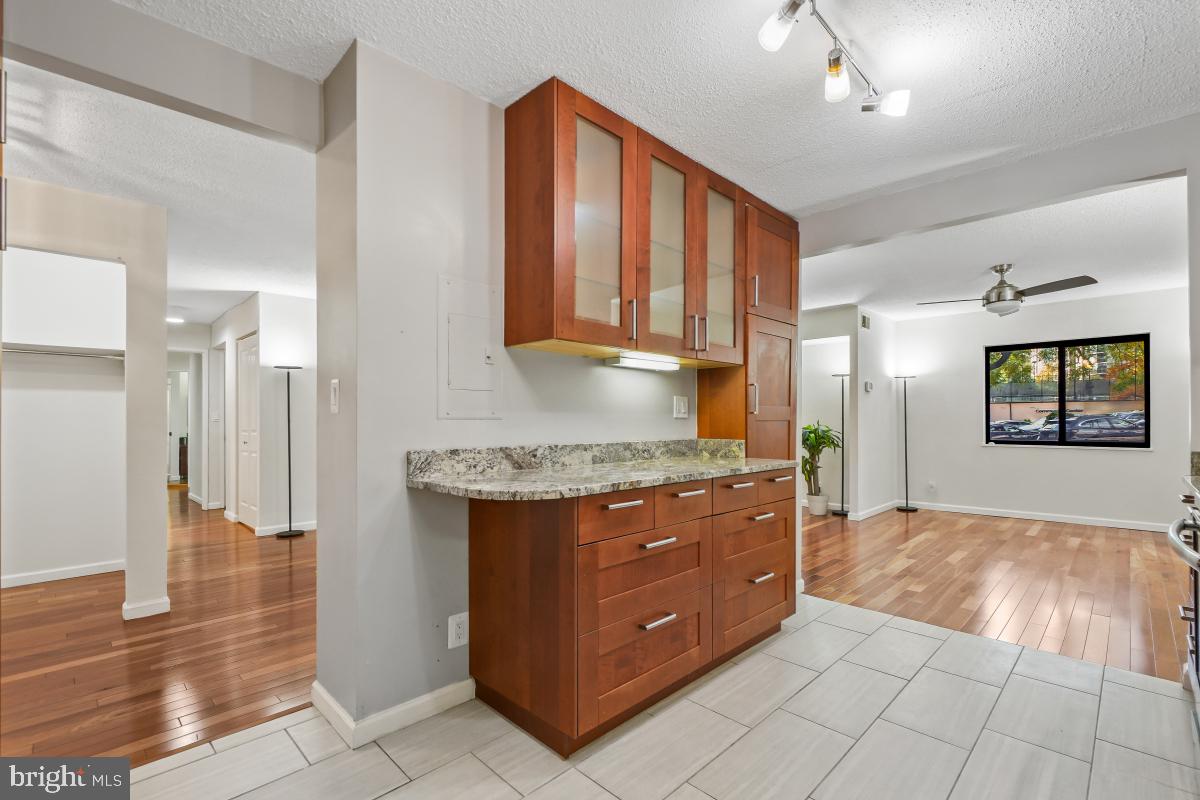 5904 MOUNT EAGLE DR #105, ALEXANDRIA, Virginia 22303, 2 Bedrooms Bedrooms, 8 Rooms Rooms,2 BathroomsBathrooms,Residential,For sale,5904 MOUNT EAGLE DR #105,VAFX2276300 MLS # VAFX2276300 5904 MOUNT EAGLE DR #105, ALEXANDRIA, Virginia 22303, 2 Bedrooms Bedrooms, 8 Rooms Rooms,2 BathroomsBathrooms,Residential,For sale,5904 MOUNT EAGLE DR #105,VAFX2276300 MLS # VAFX2276300