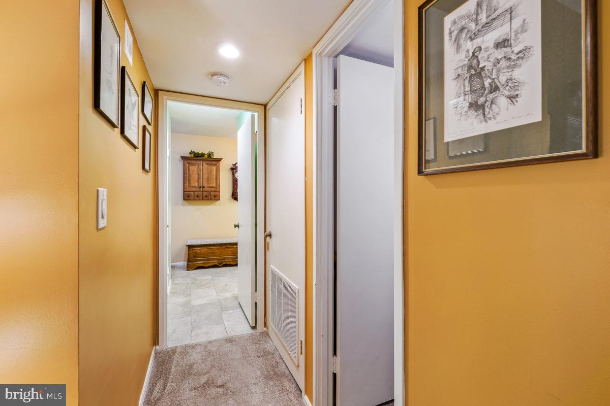 5901 MOUNT EAGLE DR #216, ALEXANDRIA, Virginia 22303, 2 Bedrooms Bedrooms, 8 Rooms Rooms,2 BathroomsBathrooms,Residential,For sale,5901 MOUNT EAGLE DR #216,VAFX2276310 MLS # VAFX2276310 5901 MOUNT EAGLE DR #216, ALEXANDRIA, Virginia 22303, 2 Bedrooms Bedrooms, 8 Rooms Rooms,2 BathroomsBathrooms,Residential,For sale,5901 MOUNT EAGLE DR #216,VAFX2276310 MLS # VAFX2276310