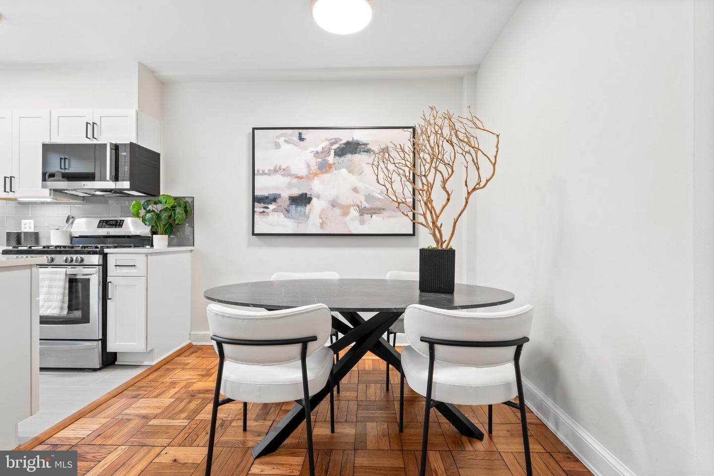 2803 CORTLAND PL NW #206, WASHINGTON, District Of Columbia 20008, 1 Bedroom Bedrooms, ,1 BathroomBathrooms,Residential,For sale,2803 CORTLAND PL NW #206,DCDC2228940 MLS # DCDC2228940 2803 CORTLAND PL NW #206, WASHINGTON, District Of Columbia 20008, 1 Bedroom Bedrooms, ,1 BathroomBathrooms,Residential,For sale,2803 CORTLAND PL NW #206,DCDC2228940 MLS # DCDC2228940