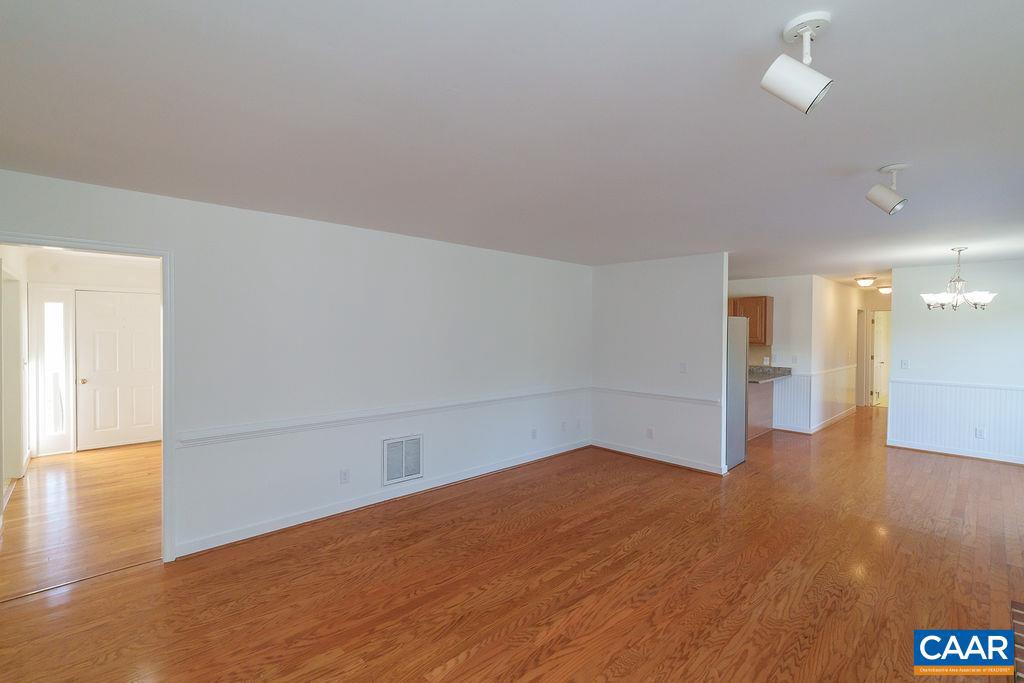 5858 ADVANCE MILLS RD, RUCKERSVILLE, Virginia 22968, 4 Bedrooms Bedrooms, ,3 BathroomsBathrooms,Residential,For sale,5858 ADVANCE MILLS RD,670438 MLS # 670438 5858 ADVANCE MILLS RD, RUCKERSVILLE, Virginia 22968, 4 Bedrooms Bedrooms, ,3 BathroomsBathrooms,Residential,For sale,5858 ADVANCE MILLS RD,670438 MLS # 670438