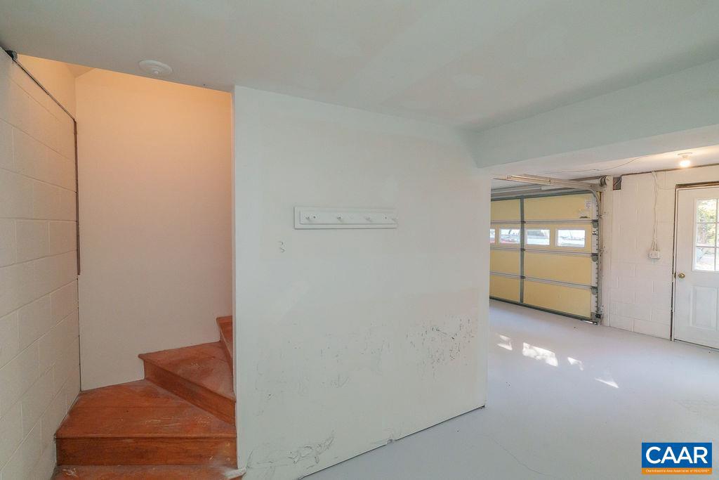 5858 ADVANCE MILLS RD, RUCKERSVILLE, Virginia 22968, 4 Bedrooms Bedrooms, ,3 BathroomsBathrooms,Residential,For sale,5858 ADVANCE MILLS RD,670438 MLS # 670438 5858 ADVANCE MILLS RD, RUCKERSVILLE, Virginia 22968, 4 Bedrooms Bedrooms, ,3 BathroomsBathrooms,Residential,For sale,5858 ADVANCE MILLS RD,670438 MLS # 670438