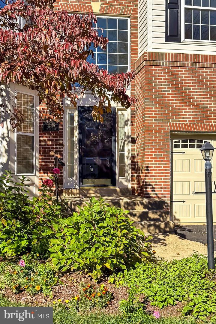 47497 SAULTY DR, STERLING, Virginia 20165, 5 Bedrooms Bedrooms, ,3 BathroomsBathrooms,Residential,For sale,47497 SAULTY DR,VALO2109652 MLS # VALO2109652 47497 SAULTY DR, STERLING, Virginia 20165, 5 Bedrooms Bedrooms, ,3 BathroomsBathrooms,Residential,For sale,47497 SAULTY DR,VALO2109652 MLS # VALO2109652