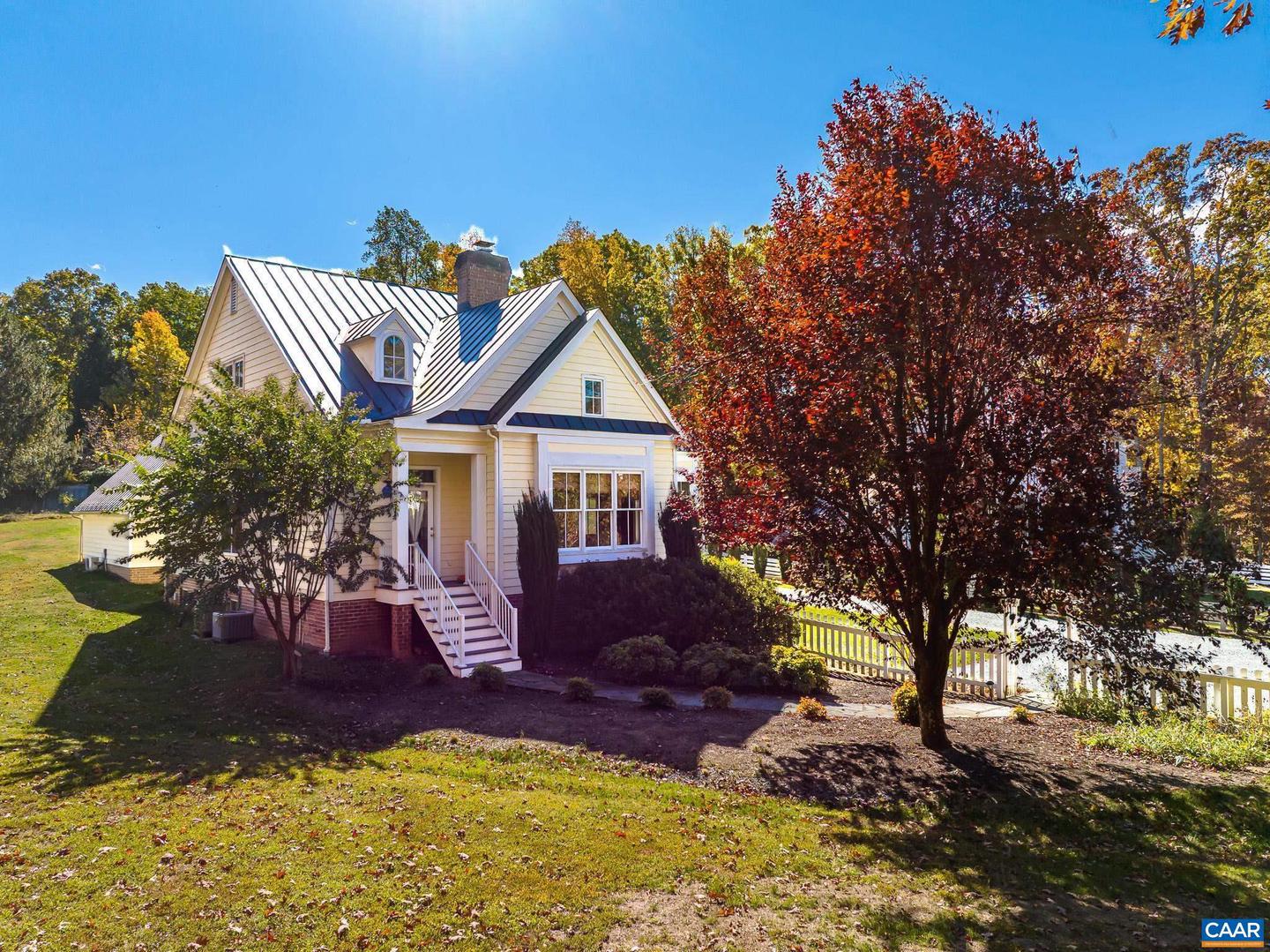 6505 GORDONSVILLE RD, KESWICK, Virginia 22947, 3 Bedrooms Bedrooms, ,2 BathroomsBathrooms,Residential,For sale,6505 GORDONSVILLE RD,670413 MLS # 670413 6505 GORDONSVILLE RD, KESWICK, Virginia 22947, 3 Bedrooms Bedrooms, ,2 BathroomsBathrooms,Residential,For sale,6505 GORDONSVILLE RD,670413 MLS # 670413