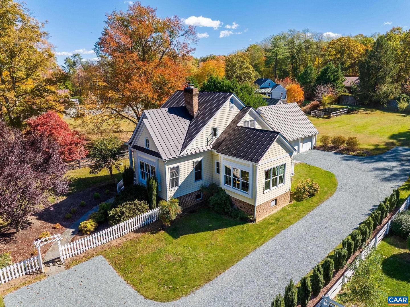 6505 GORDONSVILLE RD, KESWICK, Virginia 22947, 3 Bedrooms Bedrooms, ,2 BathroomsBathrooms,Residential,For sale,6505 GORDONSVILLE RD,670413 MLS # 670413 6505 GORDONSVILLE RD, KESWICK, Virginia 22947, 3 Bedrooms Bedrooms, ,2 BathroomsBathrooms,Residential,For sale,6505 GORDONSVILLE RD,670413 MLS # 670413