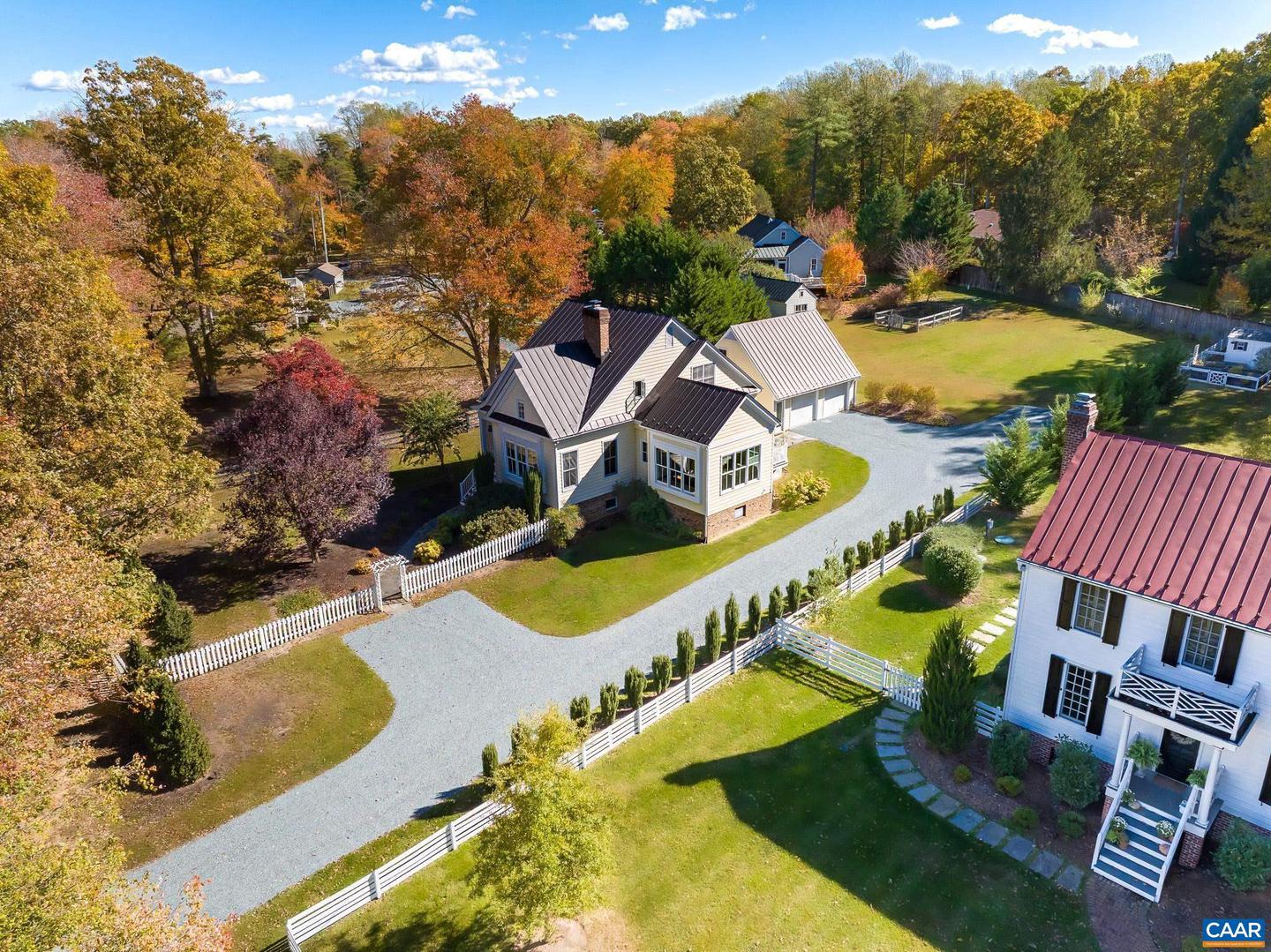 6505 GORDONSVILLE RD, KESWICK, Virginia 22947, 3 Bedrooms Bedrooms, ,2 BathroomsBathrooms,Residential,For sale,6505 GORDONSVILLE RD,670413 MLS # 670413 6505 GORDONSVILLE RD, KESWICK, Virginia 22947, 3 Bedrooms Bedrooms, ,2 BathroomsBathrooms,Residential,For sale,6505 GORDONSVILLE RD,670413 MLS # 670413