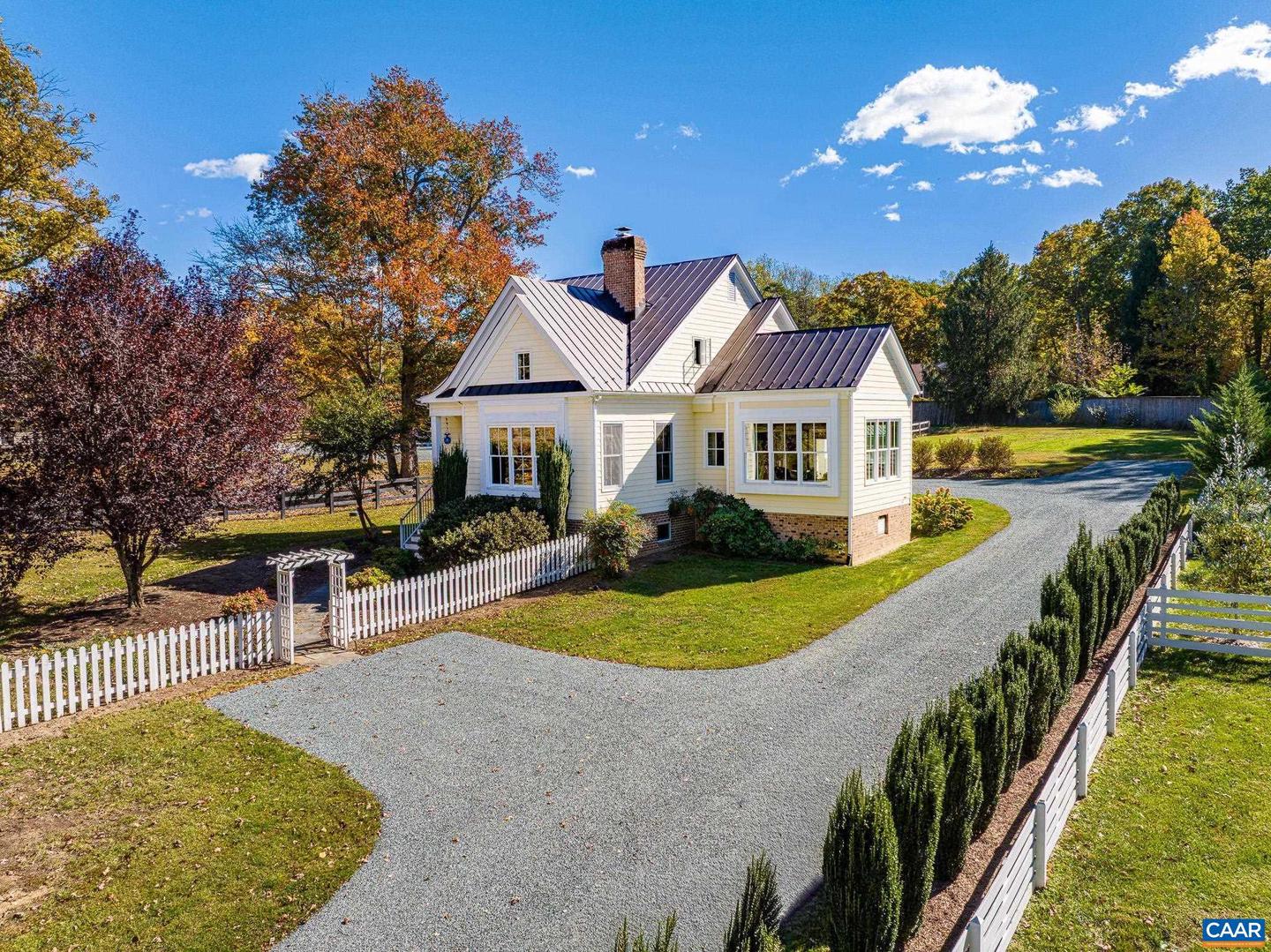 6505 GORDONSVILLE RD, KESWICK, Virginia 22947, 3 Bedrooms Bedrooms, ,2 BathroomsBathrooms,Residential,For sale,6505 GORDONSVILLE RD,670413 MLS # 670413 6505 GORDONSVILLE RD, KESWICK, Virginia 22947, 3 Bedrooms Bedrooms, ,2 BathroomsBathrooms,Residential,For sale,6505 GORDONSVILLE RD,670413 MLS # 670413