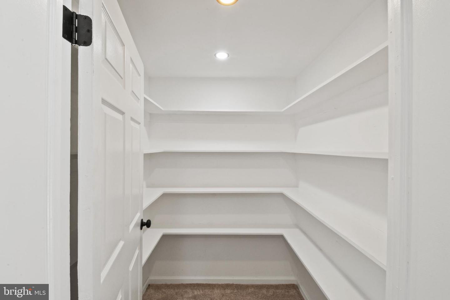 370 POE DR, FRONT ROYAL, Virginia 22630, 4 Bedrooms Bedrooms, 7 Rooms Rooms,3 BathroomsBathrooms,Residential,For sale,370 POE DR,VAWR2012626 MLS # VAWR2012626 370 POE DR, FRONT ROYAL, Virginia 22630, 4 Bedrooms Bedrooms, 7 Rooms Rooms,3 BathroomsBathrooms,Residential,For sale,370 POE DR,VAWR2012626 MLS # VAWR2012626
