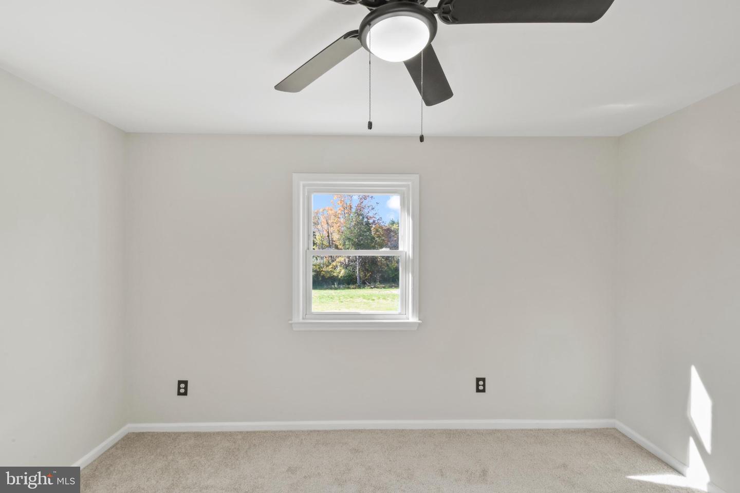 370 POE DR, FRONT ROYAL, Virginia 22630, 4 Bedrooms Bedrooms, 7 Rooms Rooms,3 BathroomsBathrooms,Residential,For sale,370 POE DR,VAWR2012626 MLS # VAWR2012626 370 POE DR, FRONT ROYAL, Virginia 22630, 4 Bedrooms Bedrooms, 7 Rooms Rooms,3 BathroomsBathrooms,Residential,For sale,370 POE DR,VAWR2012626 MLS # VAWR2012626