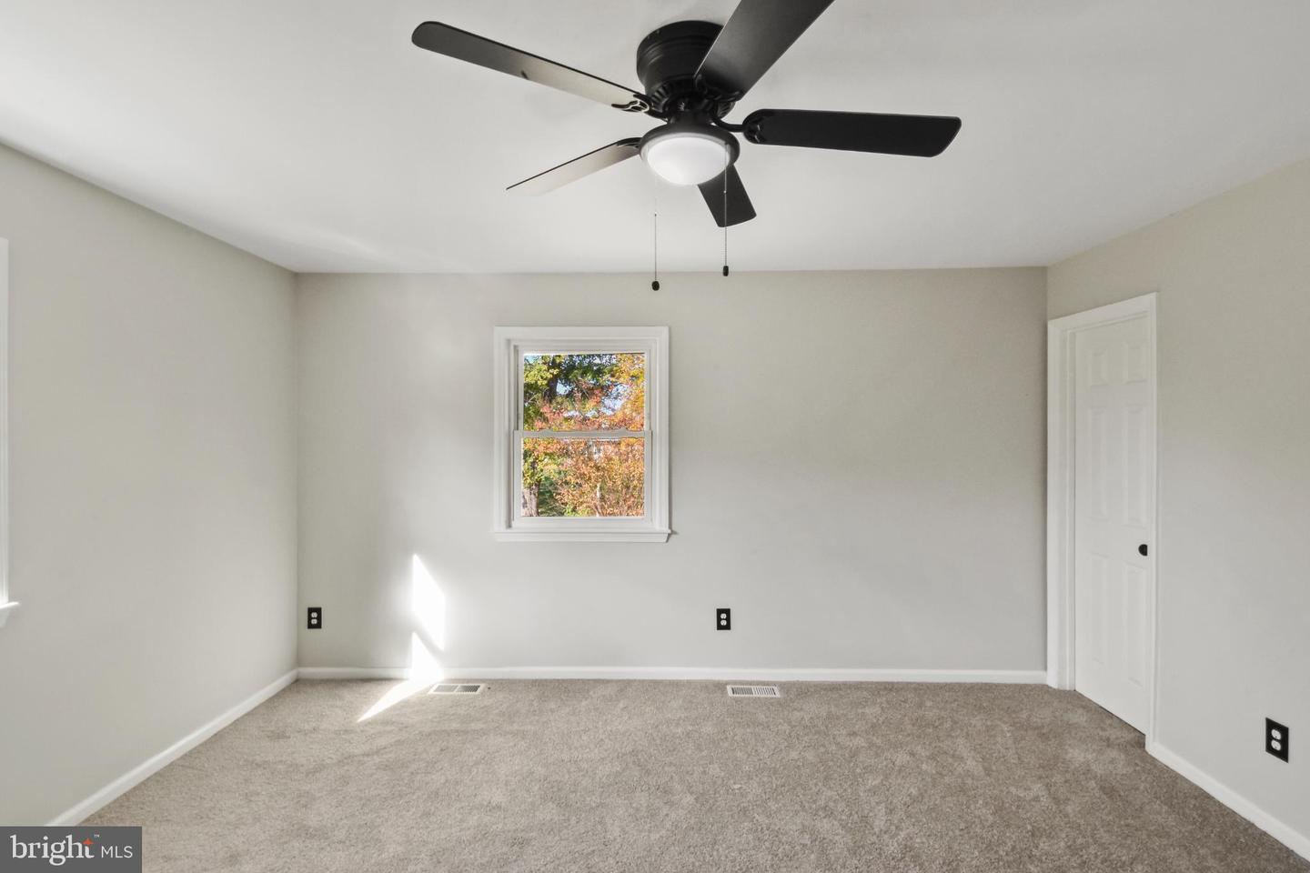 370 POE DR, FRONT ROYAL, Virginia 22630, 4 Bedrooms Bedrooms, 7 Rooms Rooms,3 BathroomsBathrooms,Residential,For sale,370 POE DR,VAWR2012626 MLS # VAWR2012626 370 POE DR, FRONT ROYAL, Virginia 22630, 4 Bedrooms Bedrooms, 7 Rooms Rooms,3 BathroomsBathrooms,Residential,For sale,370 POE DR,VAWR2012626 MLS # VAWR2012626