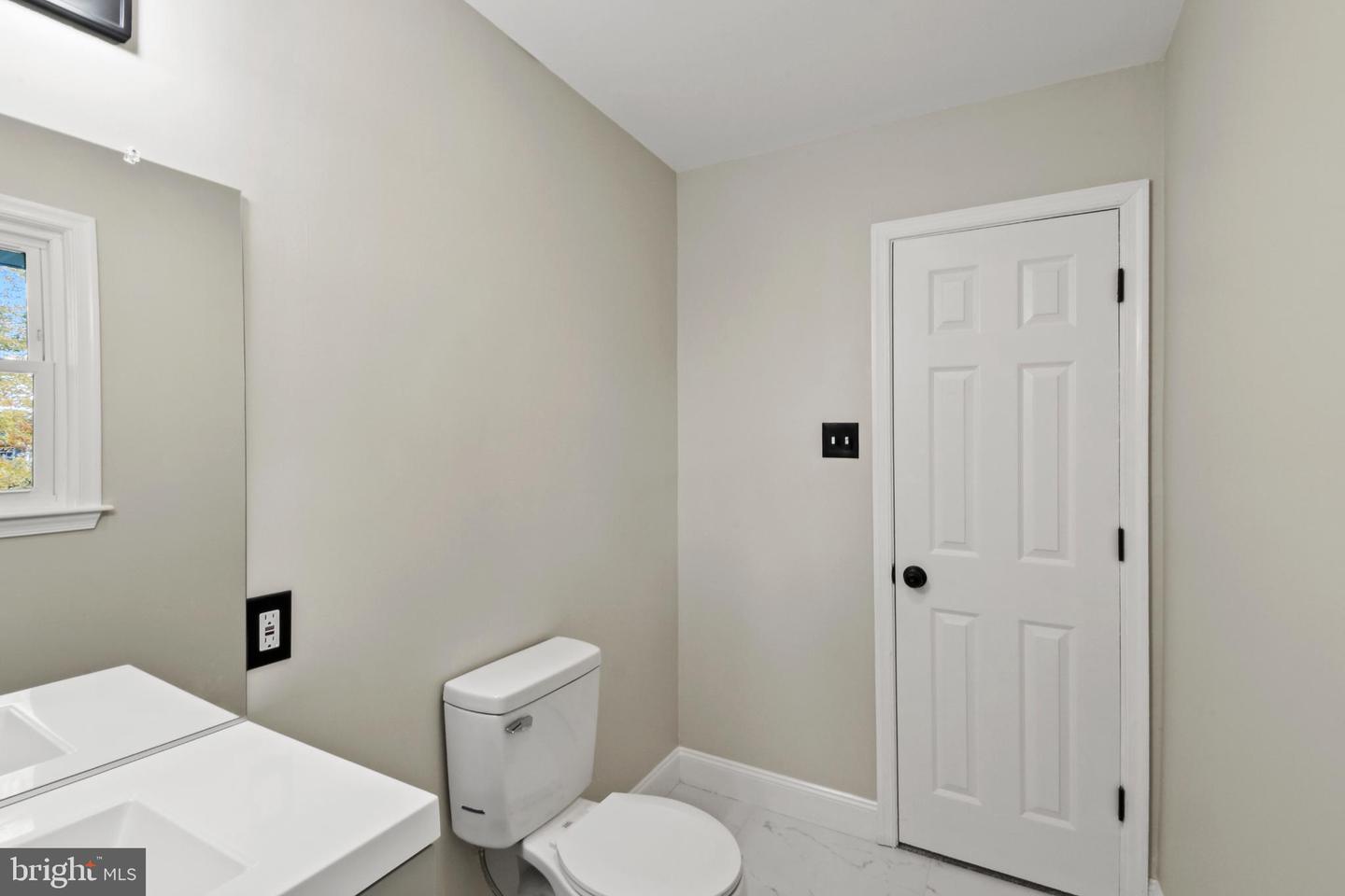 370 POE DR, FRONT ROYAL, Virginia 22630, 4 Bedrooms Bedrooms, 7 Rooms Rooms,3 BathroomsBathrooms,Residential,For sale,370 POE DR,VAWR2012626 MLS # VAWR2012626 370 POE DR, FRONT ROYAL, Virginia 22630, 4 Bedrooms Bedrooms, 7 Rooms Rooms,3 BathroomsBathrooms,Residential,For sale,370 POE DR,VAWR2012626 MLS # VAWR2012626