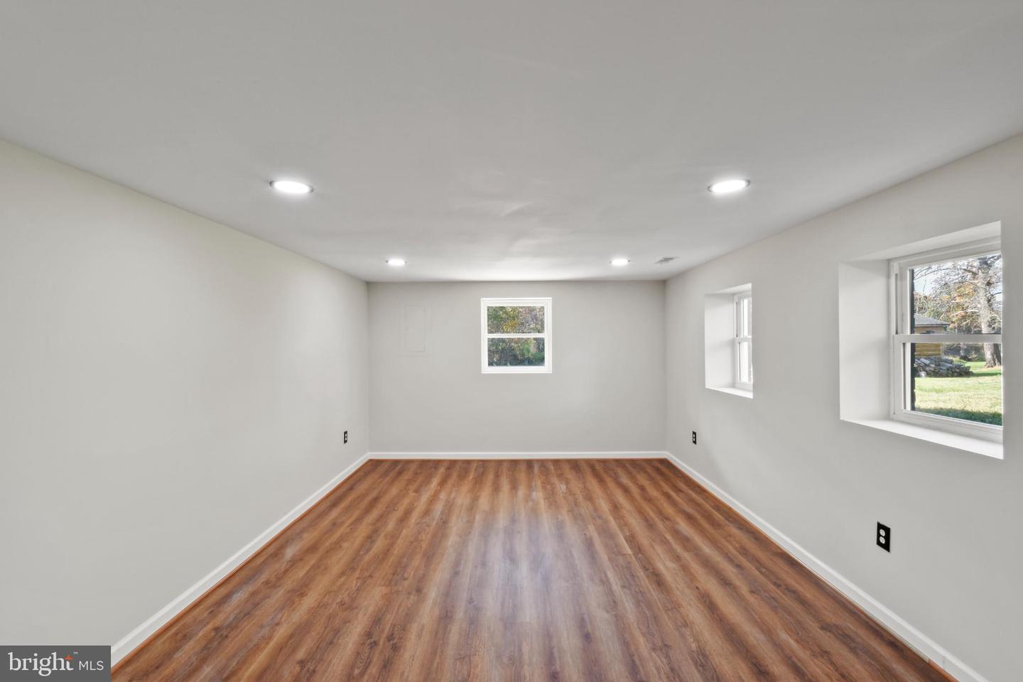 370 POE DR, FRONT ROYAL, Virginia 22630, 4 Bedrooms Bedrooms, 7 Rooms Rooms,3 BathroomsBathrooms,Residential,For sale,370 POE DR,VAWR2012626 MLS # VAWR2012626 370 POE DR, FRONT ROYAL, Virginia 22630, 4 Bedrooms Bedrooms, 7 Rooms Rooms,3 BathroomsBathrooms,Residential,For sale,370 POE DR,VAWR2012626 MLS # VAWR2012626