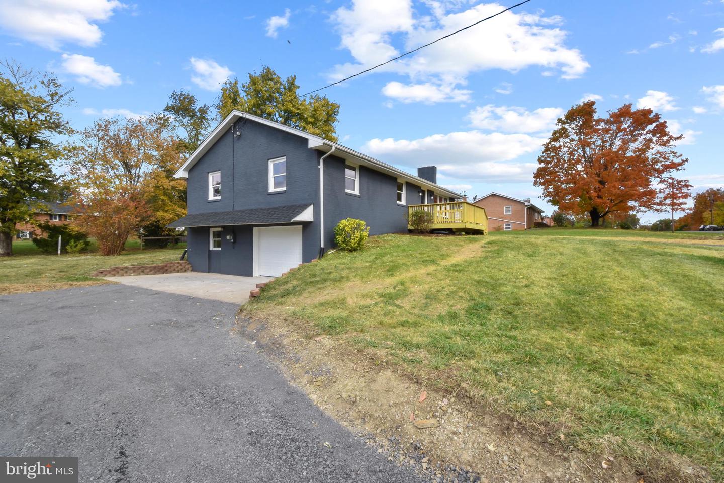 370 POE DR, FRONT ROYAL, Virginia 22630, 4 Bedrooms Bedrooms, 7 Rooms Rooms,3 BathroomsBathrooms,Residential,For sale,370 POE DR,VAWR2012626 MLS # VAWR2012626 370 POE DR, FRONT ROYAL, Virginia 22630, 4 Bedrooms Bedrooms, 7 Rooms Rooms,3 BathroomsBathrooms,Residential,For sale,370 POE DR,VAWR2012626 MLS # VAWR2012626